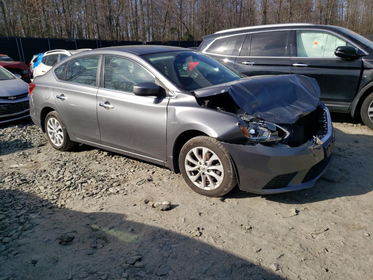 Photo 3 VIN: 3N1AB7APXJL608747 - NISSAN SENTRA 