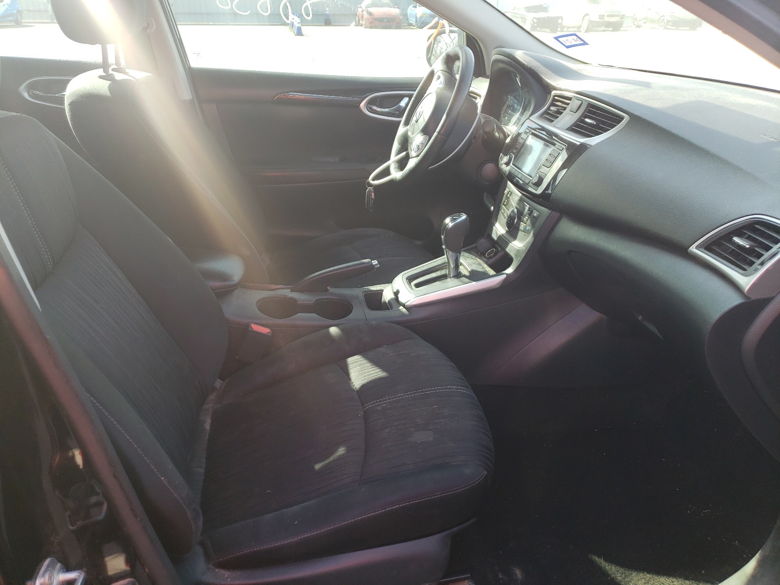 Photo 4 VIN: 3N1AB7APXJL638220 - NISSAN SENTRA S 