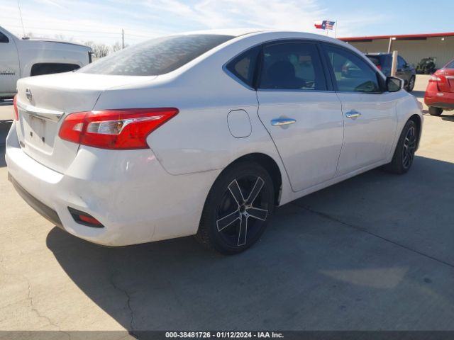 Photo 3 VIN: 3N1AB7APXJY213227 - NISSAN SENTRA 