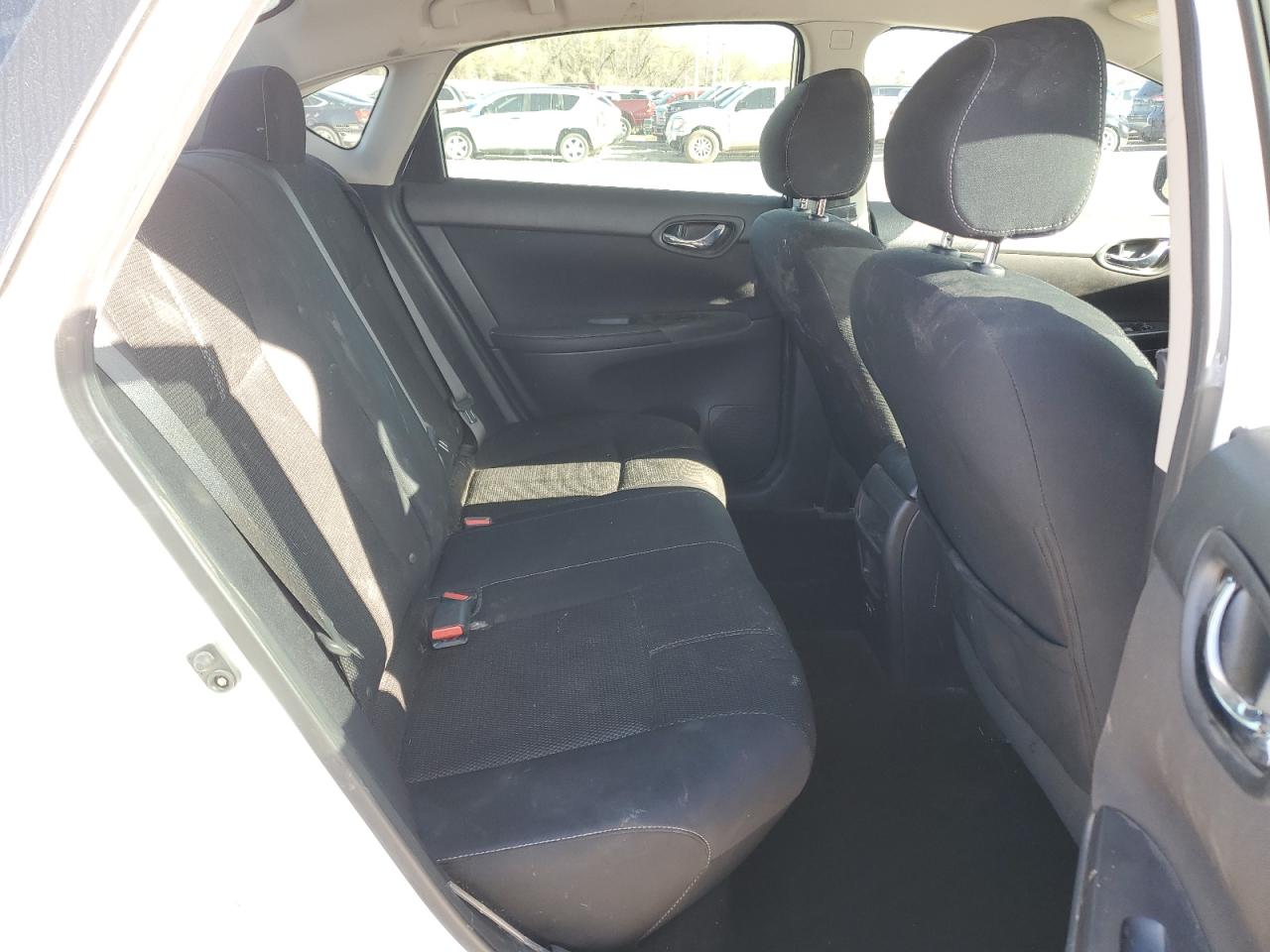 Photo 9 VIN: 3N1AB7APXJY214488 - NISSAN SENTRA 