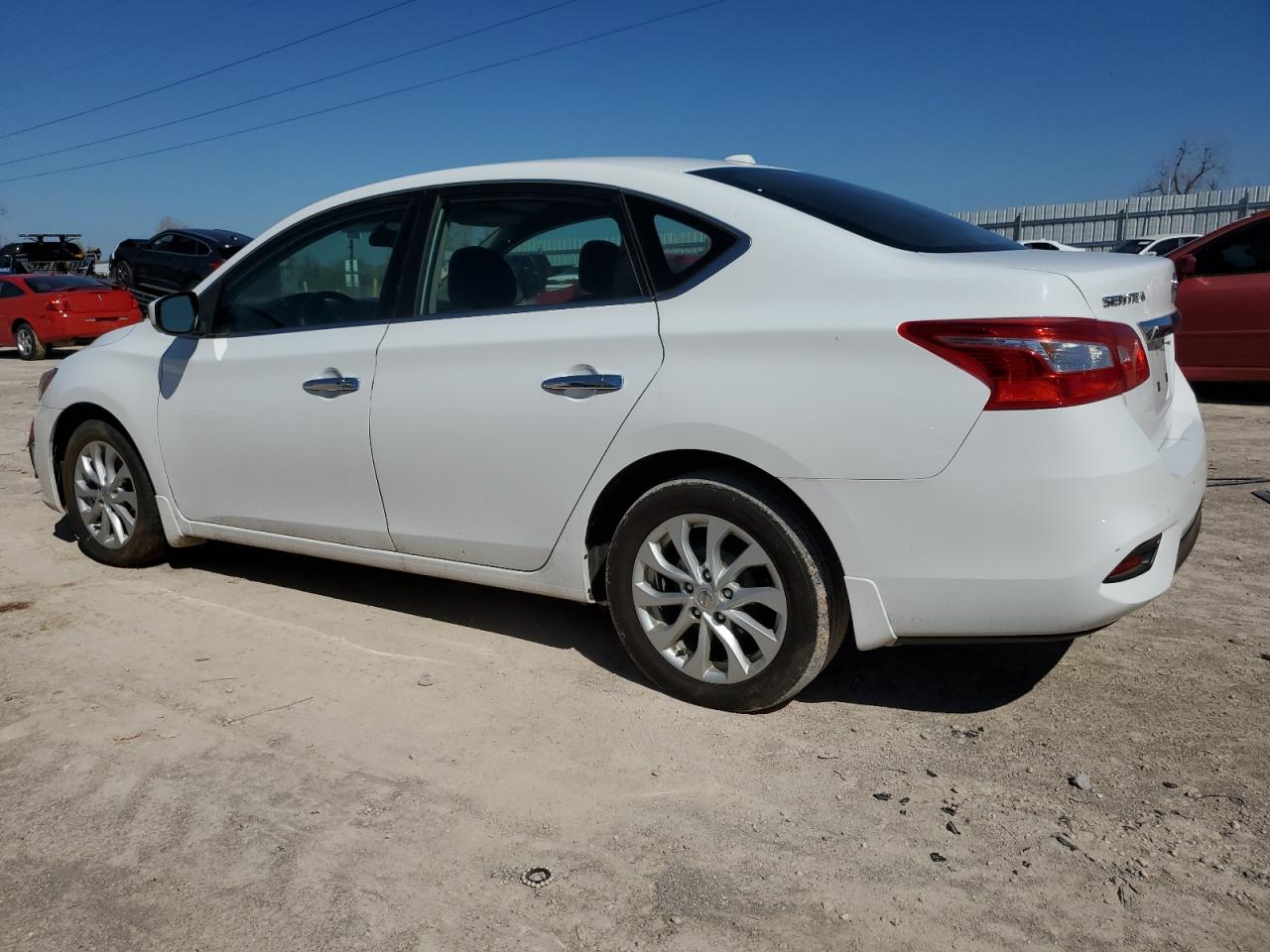 Photo 1 VIN: 3N1AB7APXJY222610 - NISSAN SENTRA 