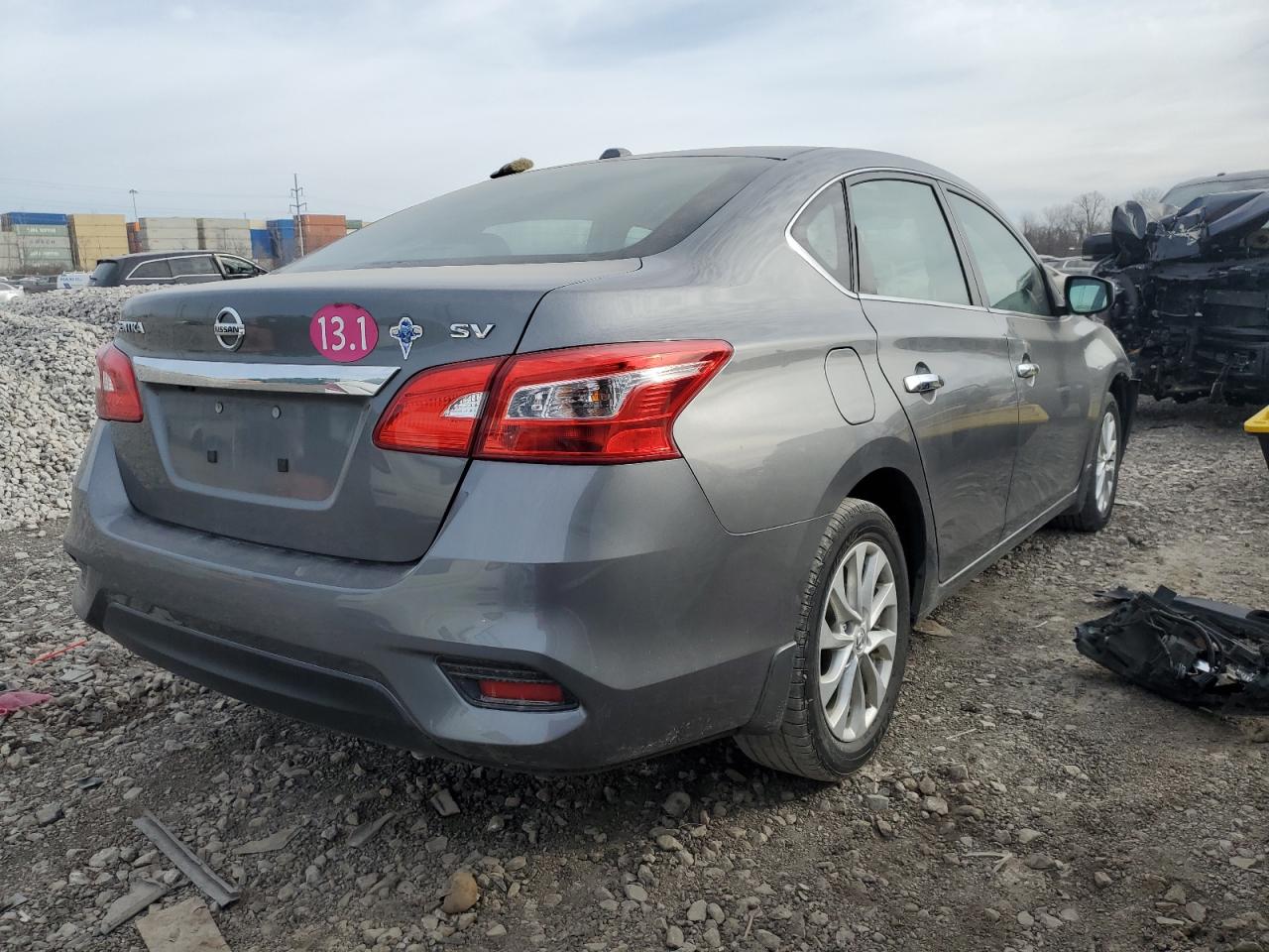 Photo 2 VIN: 3N1AB7APXJY260743 - NISSAN SENTRA 