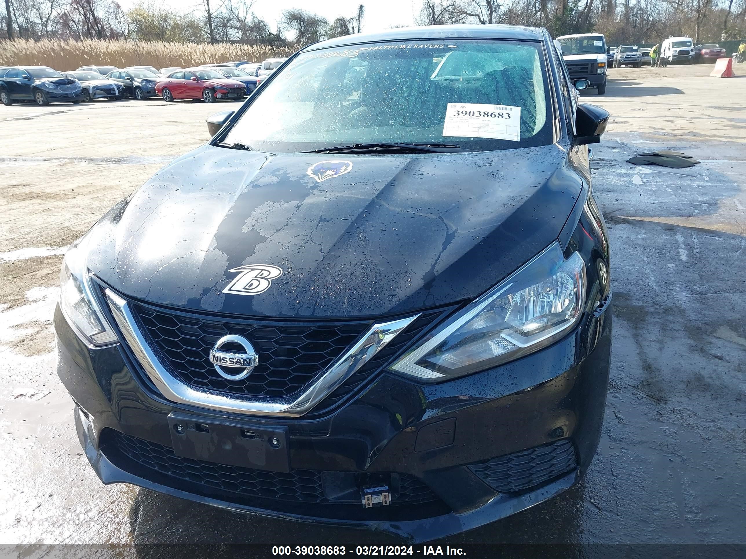 Photo 11 VIN: 3N1AB7APXJY261889 - NISSAN SENTRA 