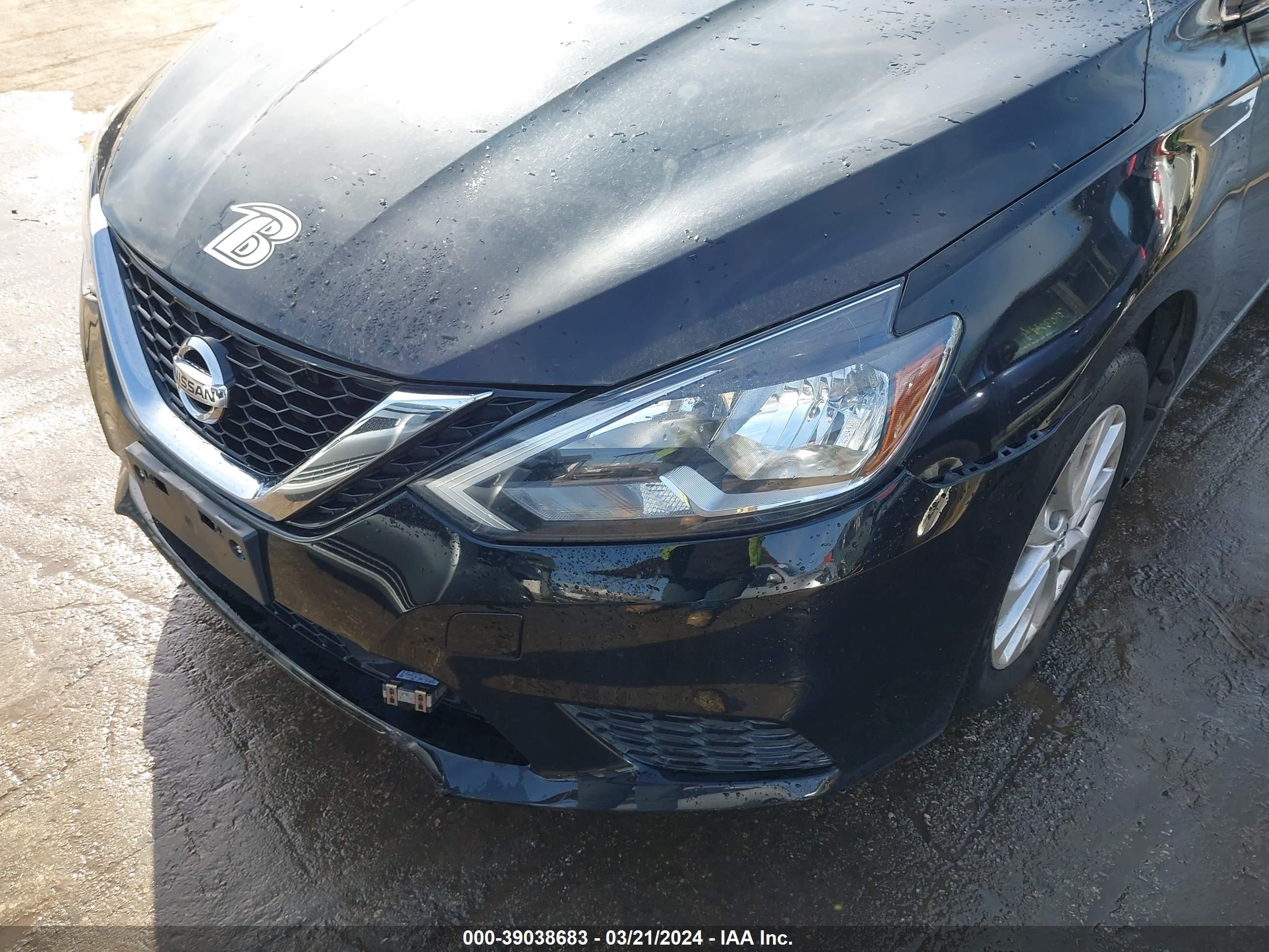 Photo 19 VIN: 3N1AB7APXJY261889 - NISSAN SENTRA 