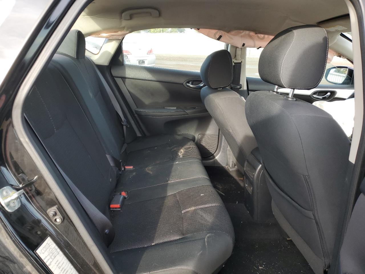 Photo 9 VIN: 3N1AB7APXJY275100 - NISSAN SENTRA 