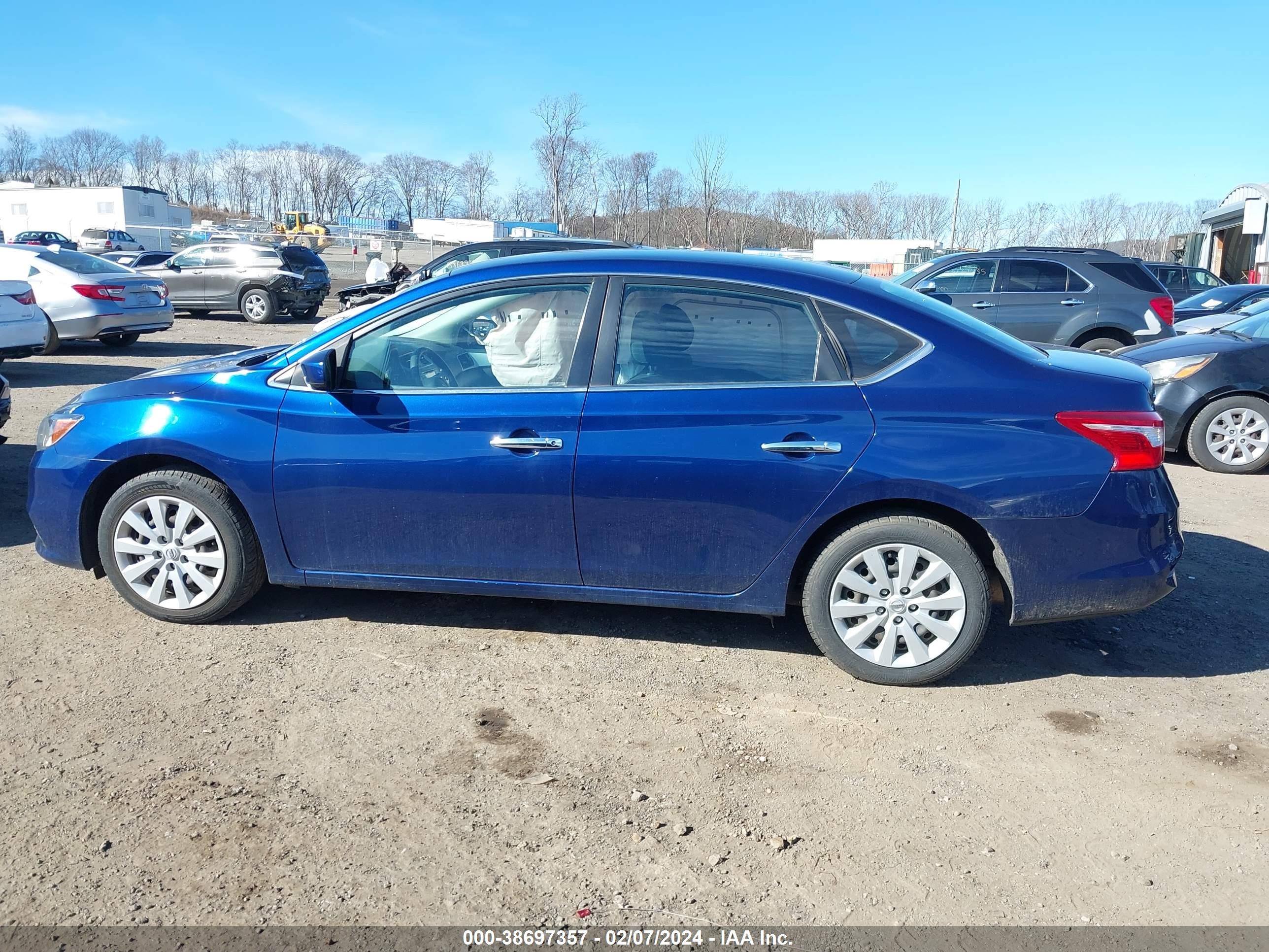 Photo 13 VIN: 3N1AB7APXJY283732 - NISSAN SENTRA 