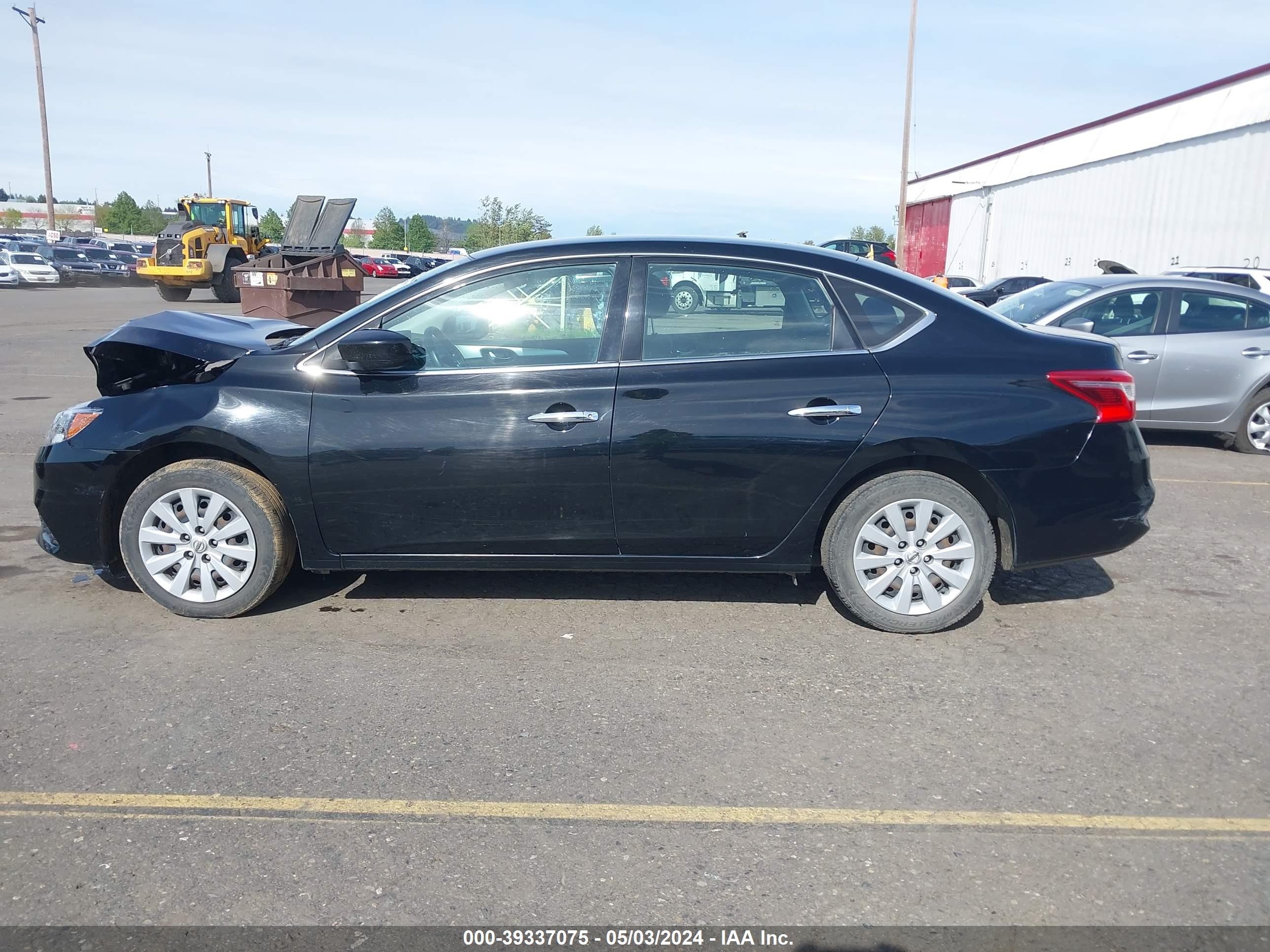 Photo 13 VIN: 3N1AB7APXJY290129 - NISSAN SENTRA 