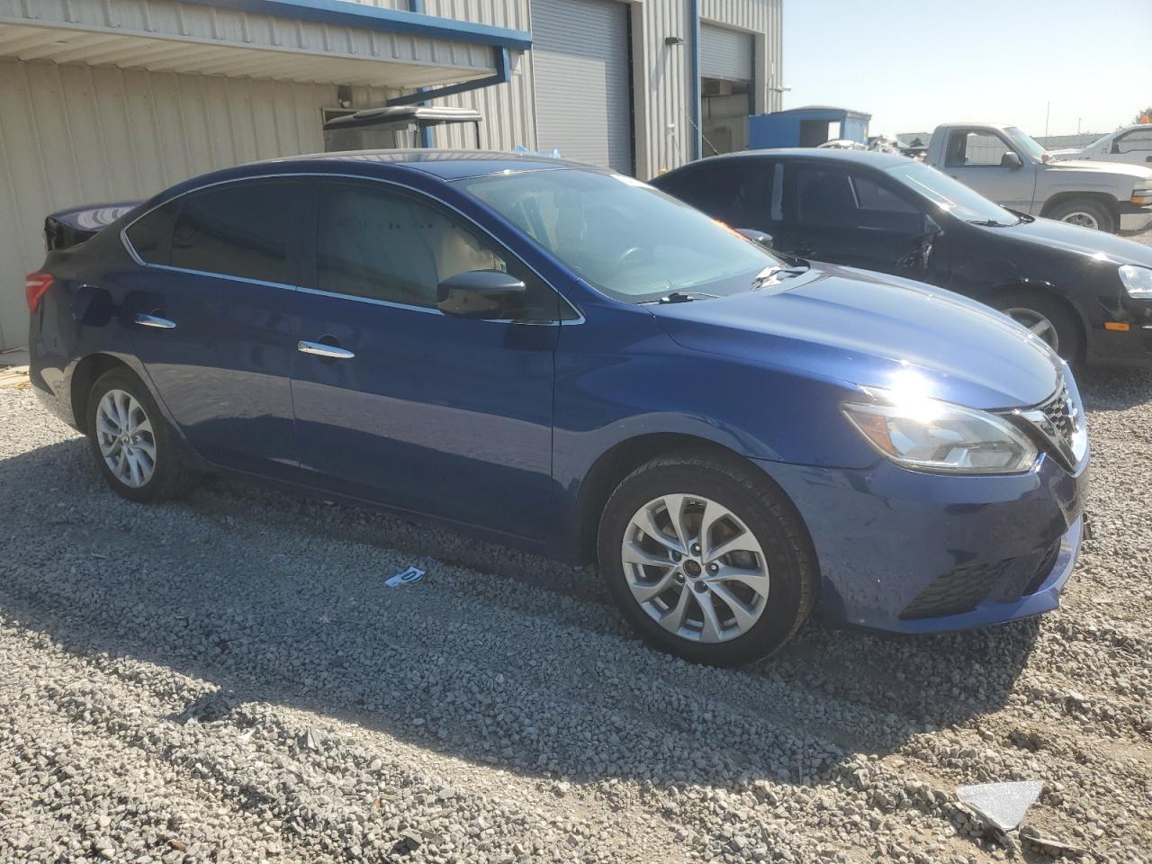 Photo 3 VIN: 3N1AB7APXJY290826 - NISSAN SENTRA 