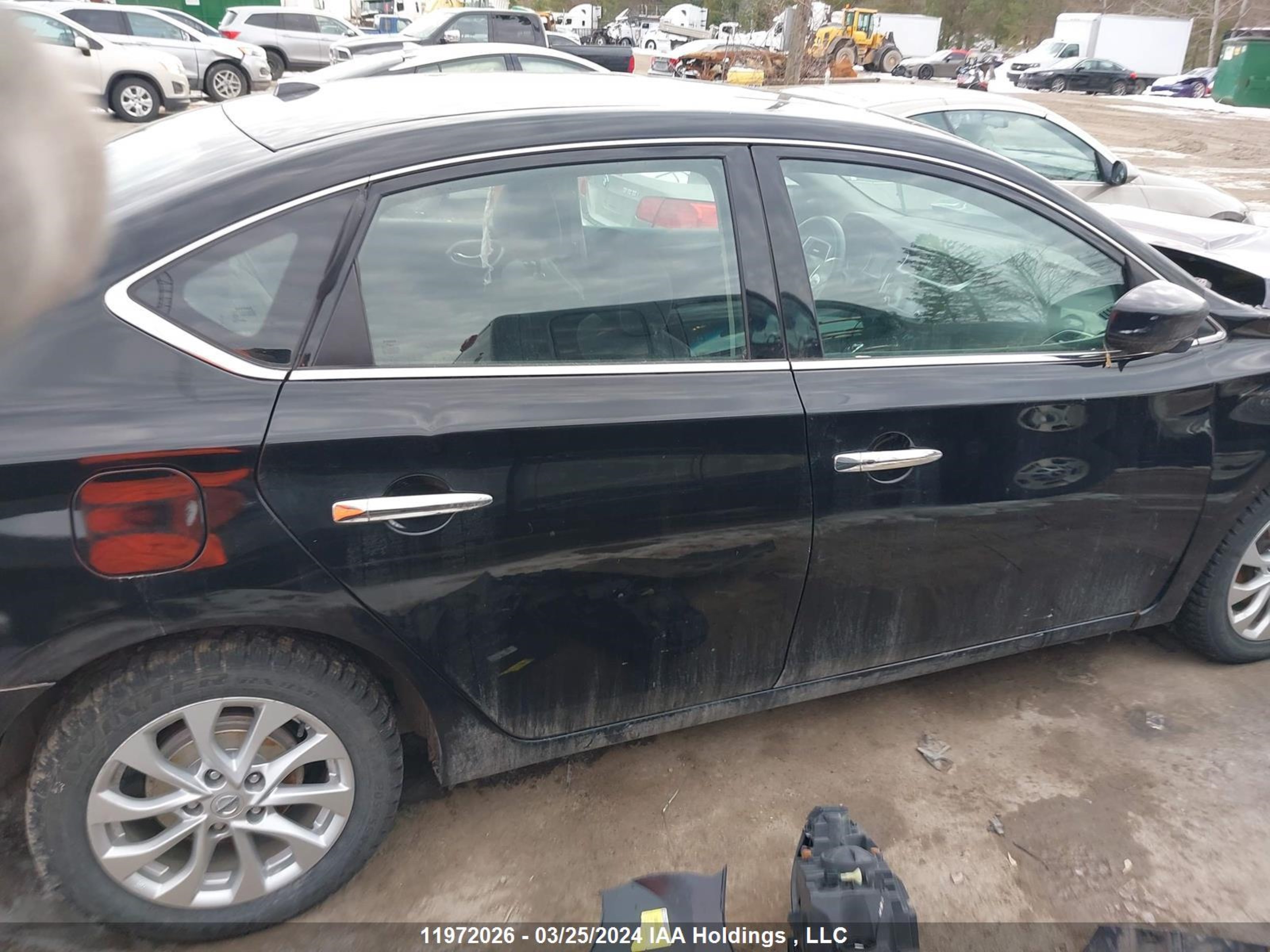 Photo 13 VIN: 3N1AB7APXJY311738 - NISSAN SENTRA 