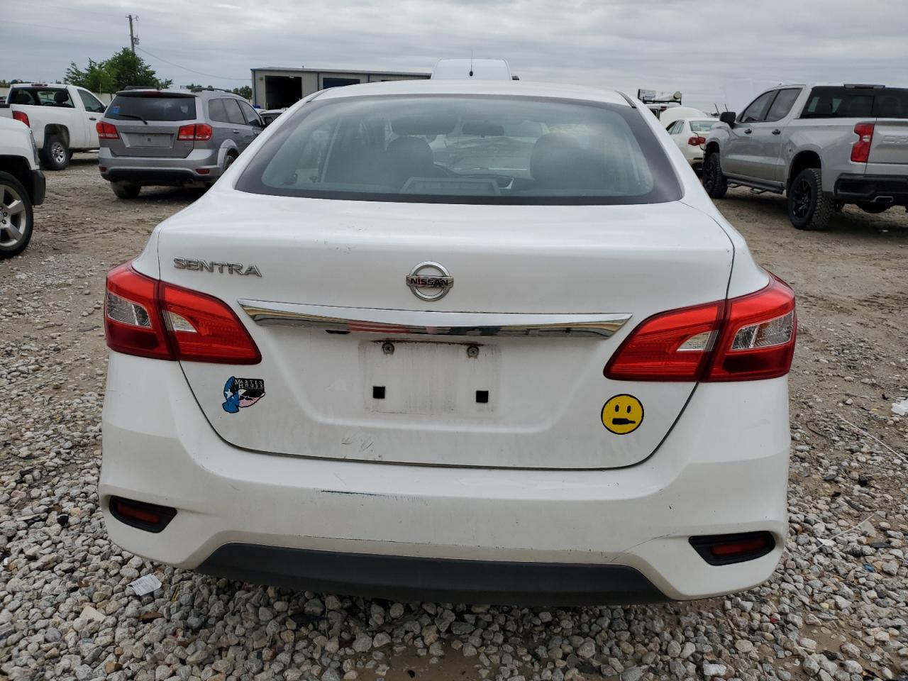 Photo 5 VIN: 3N1AB7APXJY313182 - NISSAN SENTRA 