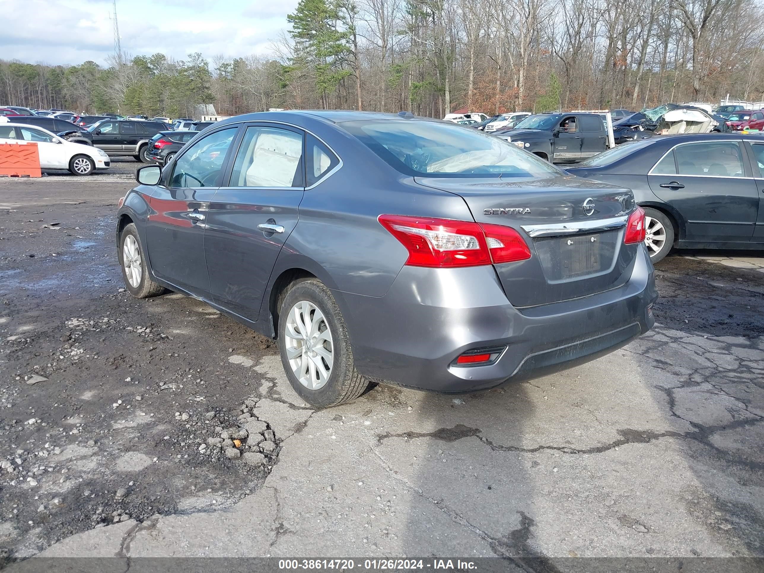 Photo 2 VIN: 3N1AB7APXKL604957 - NISSAN SENTRA 