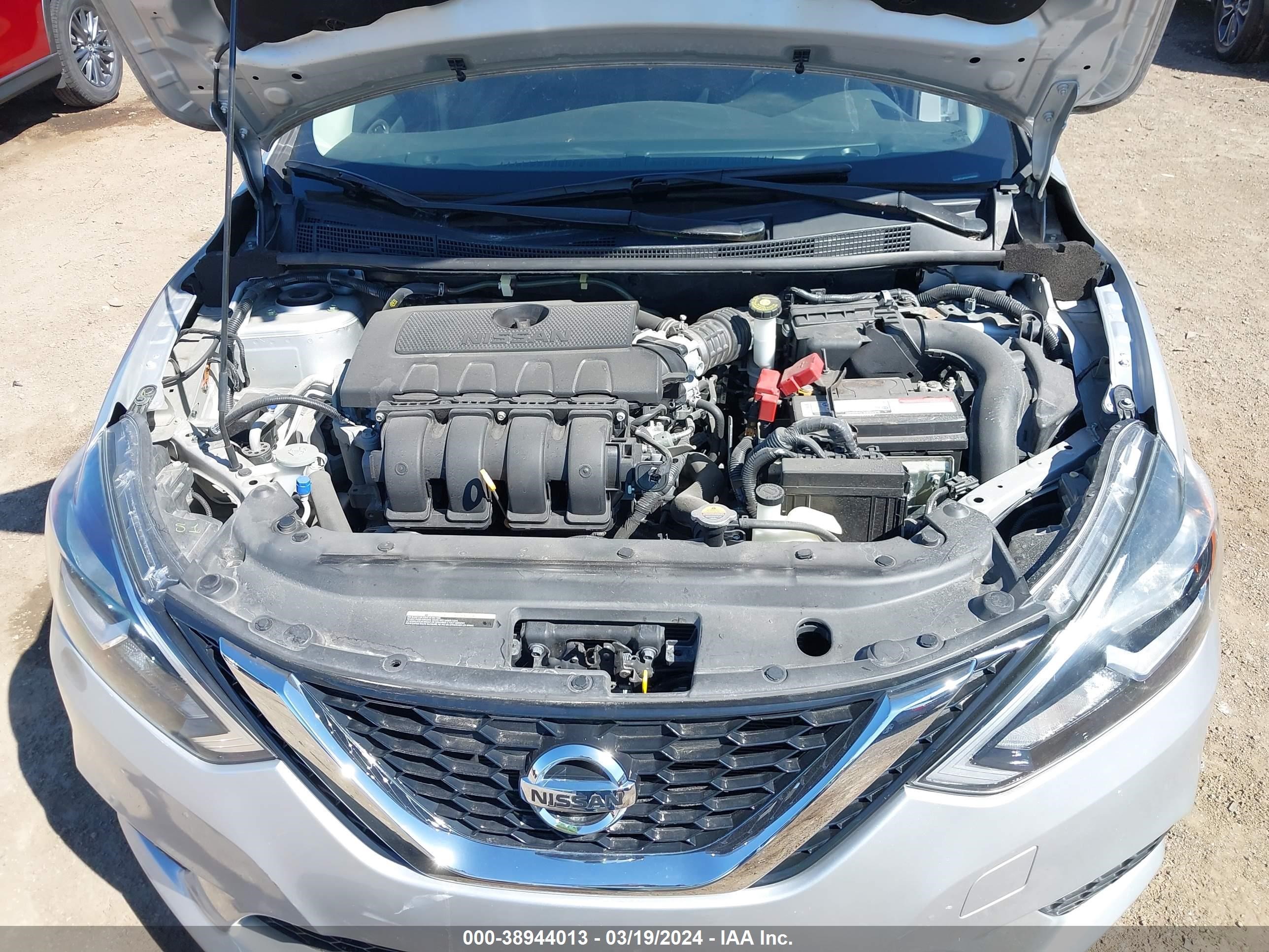 Photo 9 VIN: 3N1AB7APXKY256886 - NISSAN SENTRA 