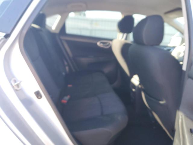 Photo 9 VIN: 3N1AB7APXKY360729 - NISSAN SENTRA 