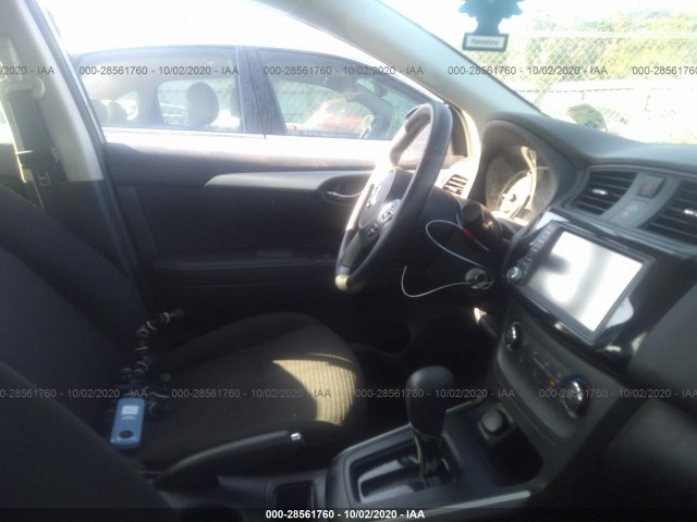 Photo 4 VIN: 3N1AB7APXKY389101 - NISSAN SENTRA 