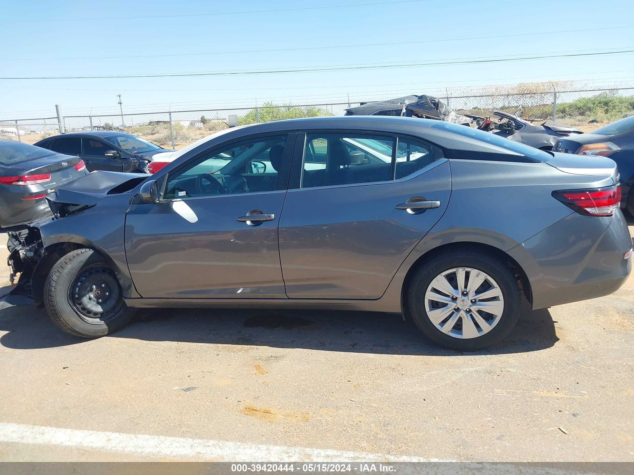 Photo 13 VIN: 3N1AB8BV5NY278799 - NISSAN SENTRA 