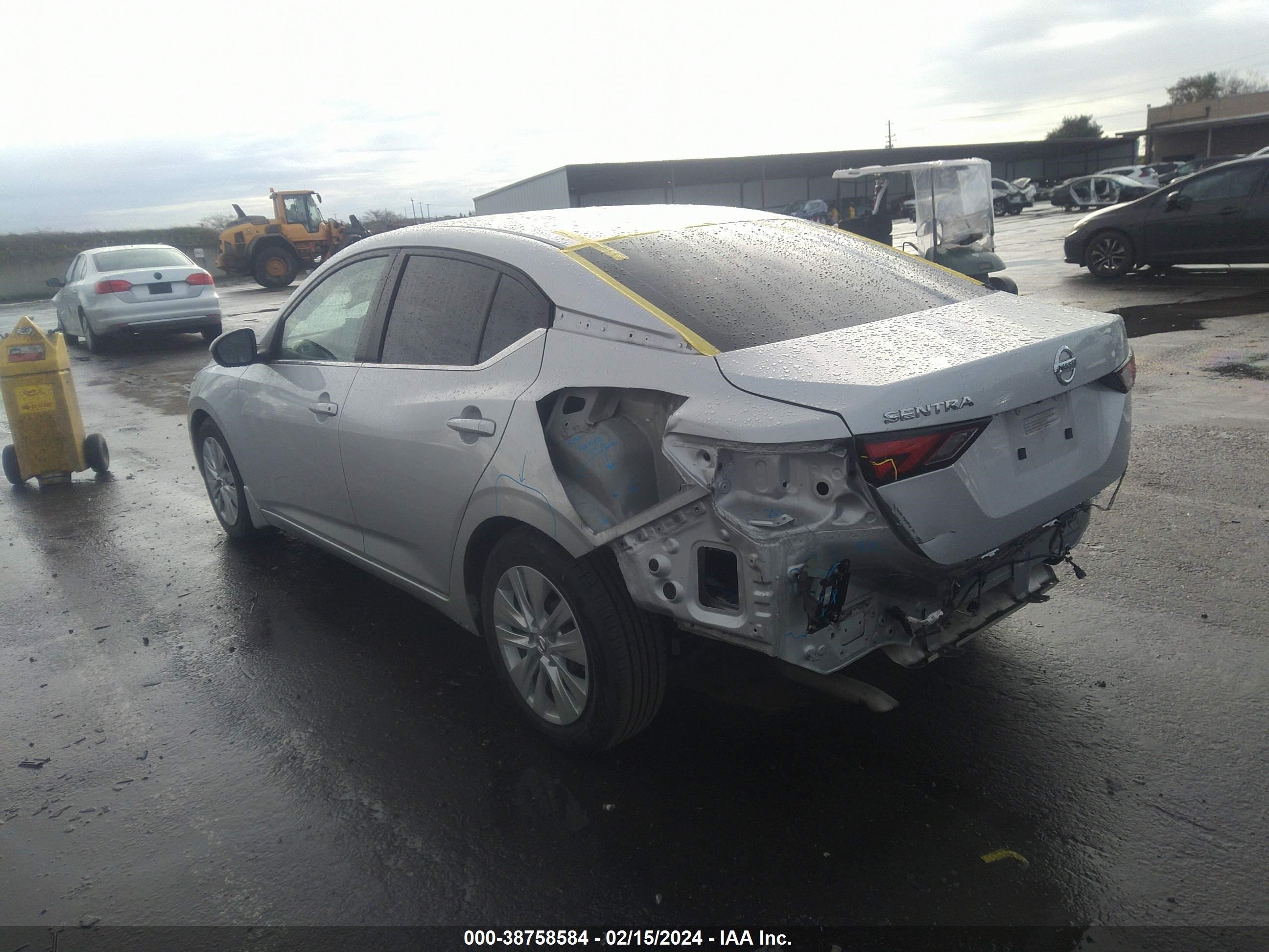 Photo 2 VIN: 3N1AB8BV7MY227562 - NISSAN SENTRA 