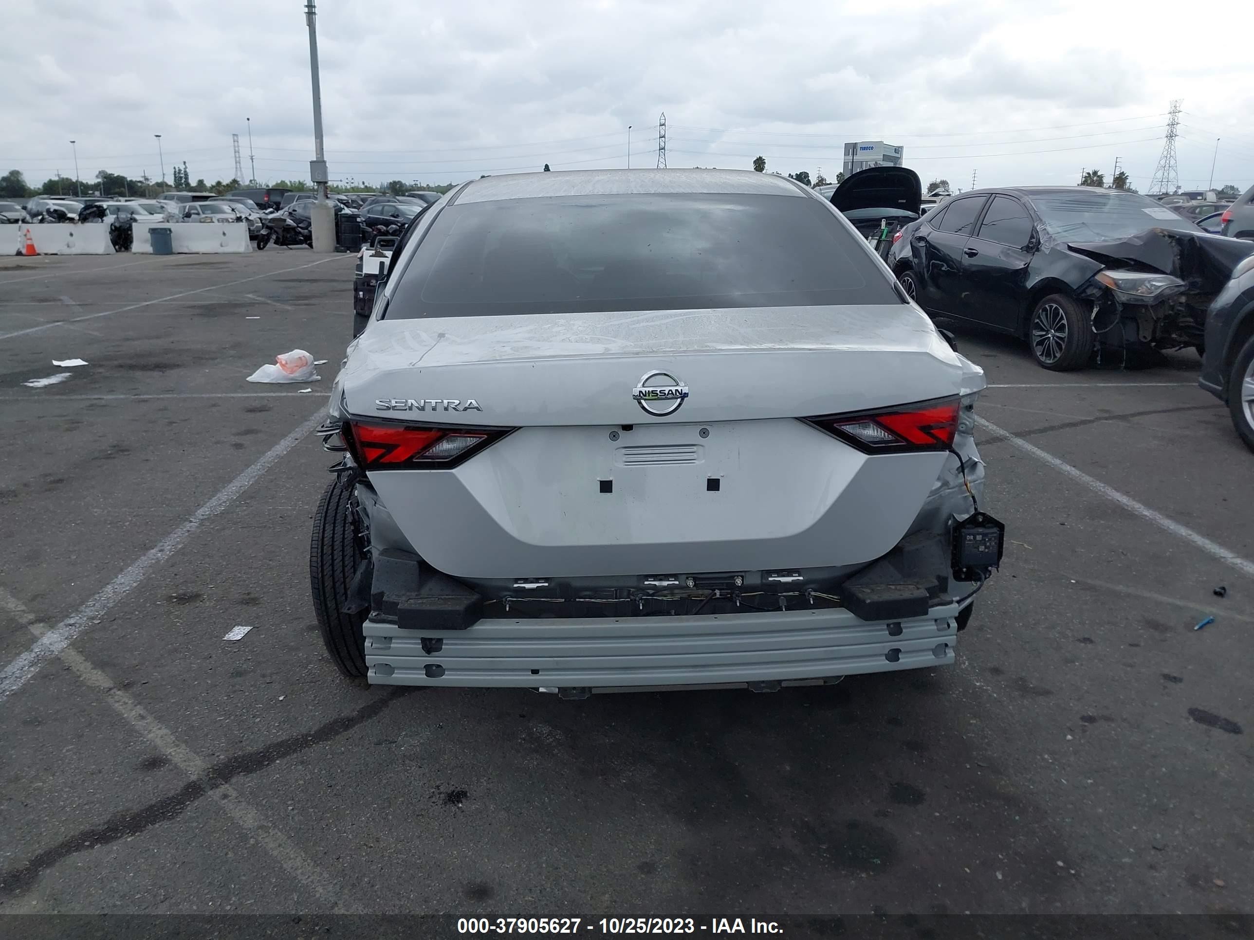 Photo 16 VIN: 3N1AB8BV7PY300840 - NISSAN SENTRA 