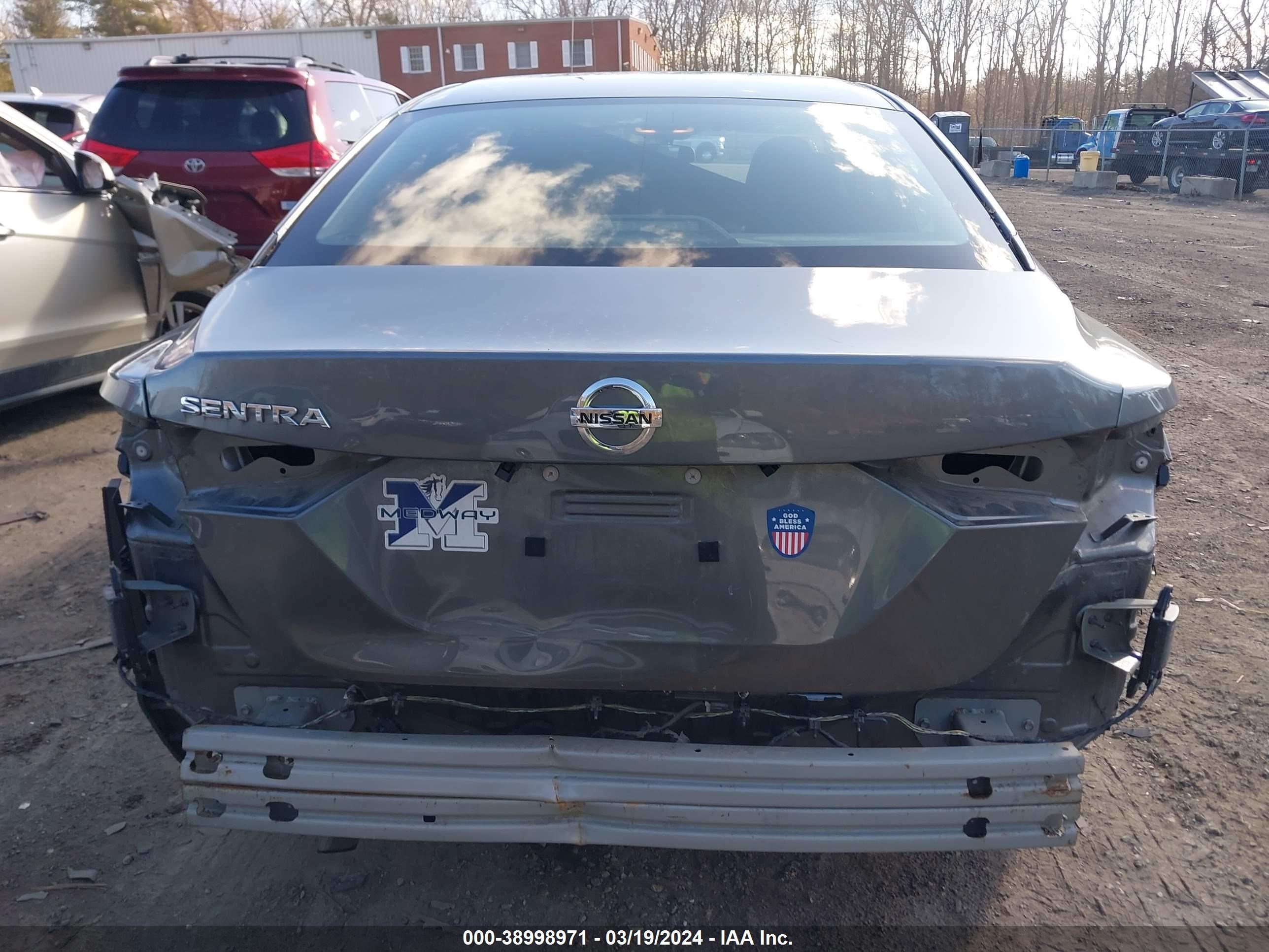 Photo 16 VIN: 3N1AB8BV8NY240404 - NISSAN SENTRA 