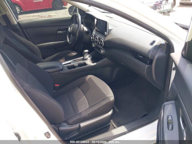 Photo 4 VIN: 3N1AB8CV0NY203989 - NISSAN SENTRA 