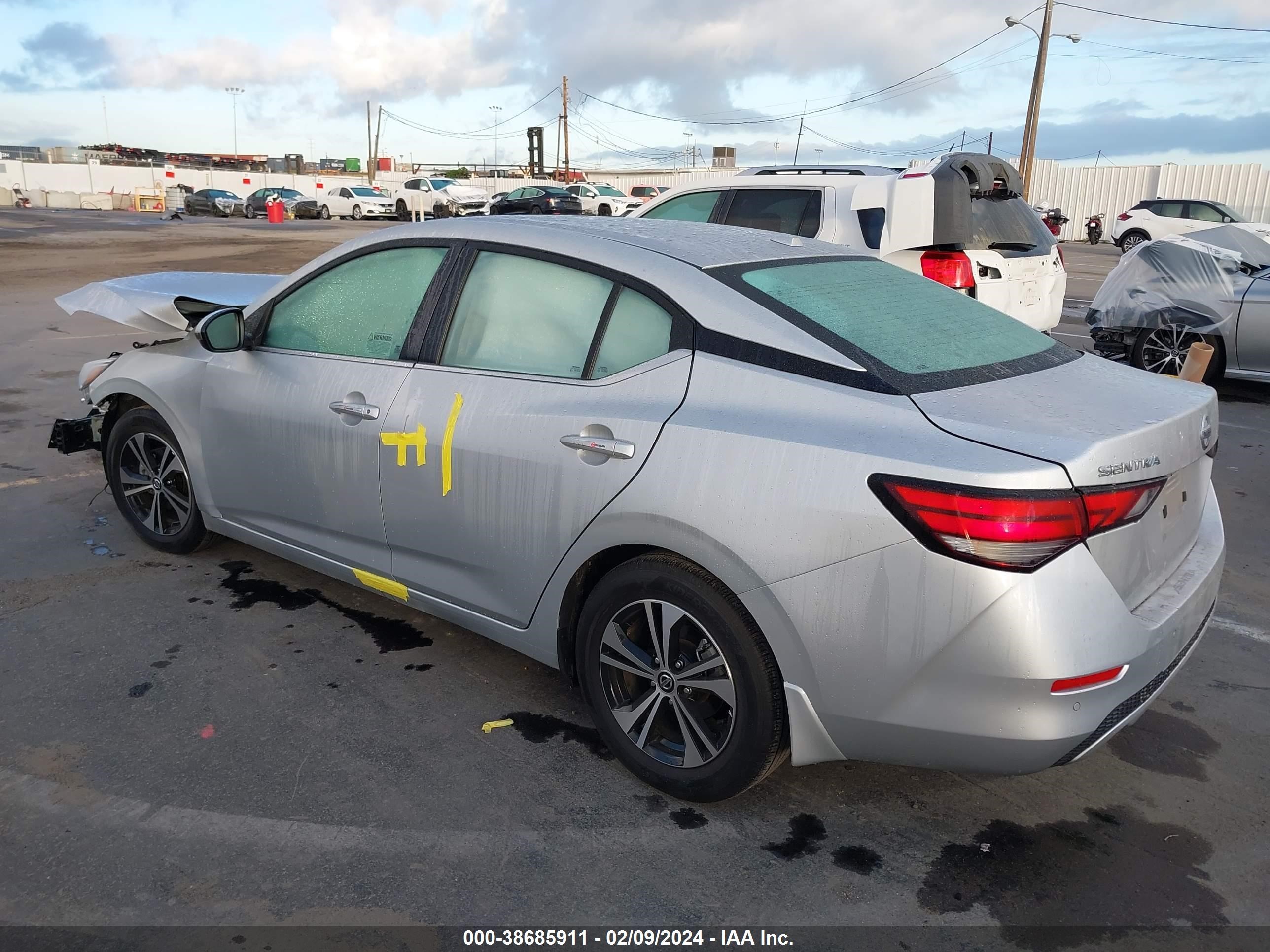 Photo 2 VIN: 3N1AB8CV1NY208876 - NISSAN SENTRA 