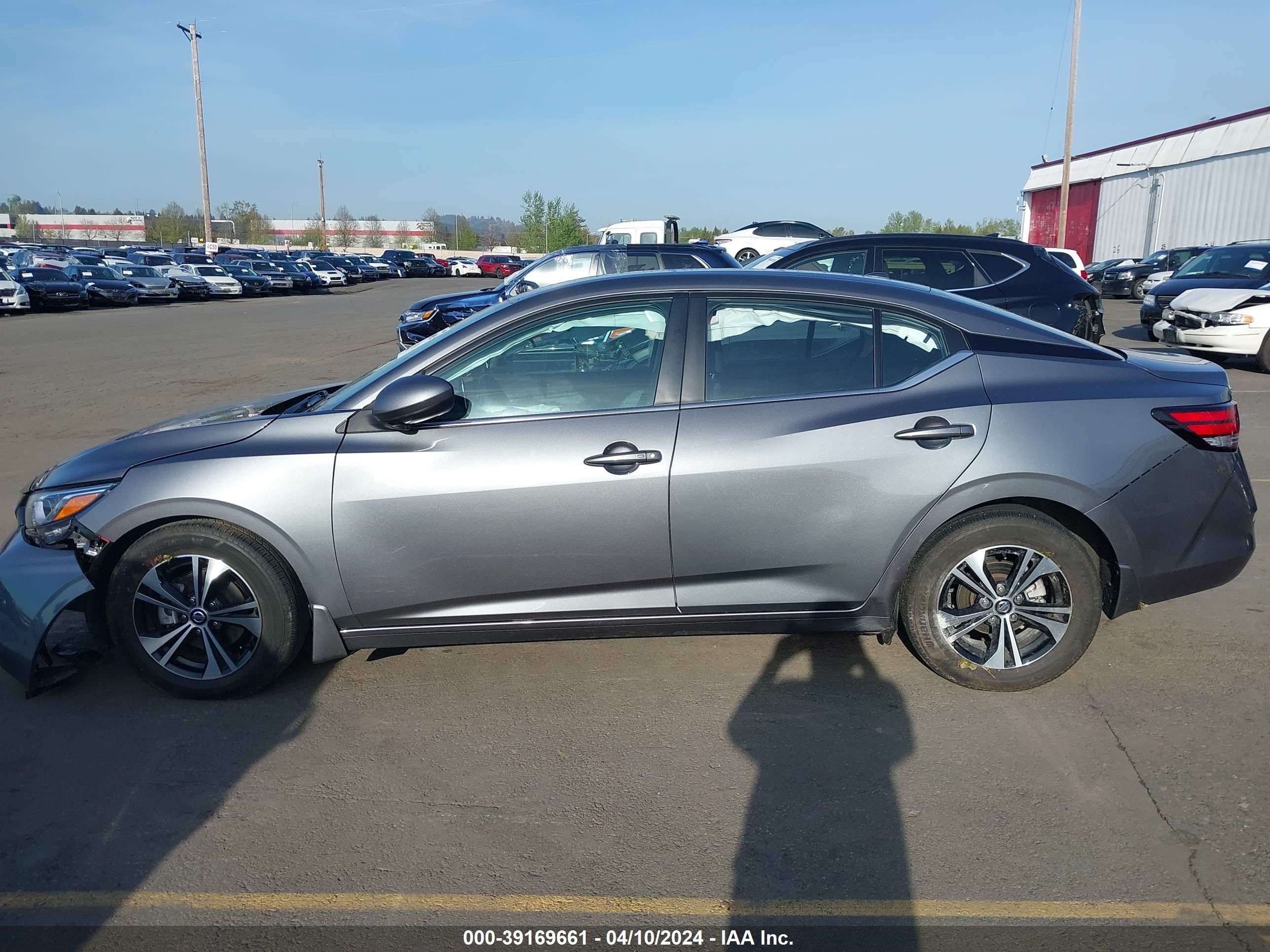 Photo 13 VIN: 3N1AB8CV1NY218405 - NISSAN SENTRA 