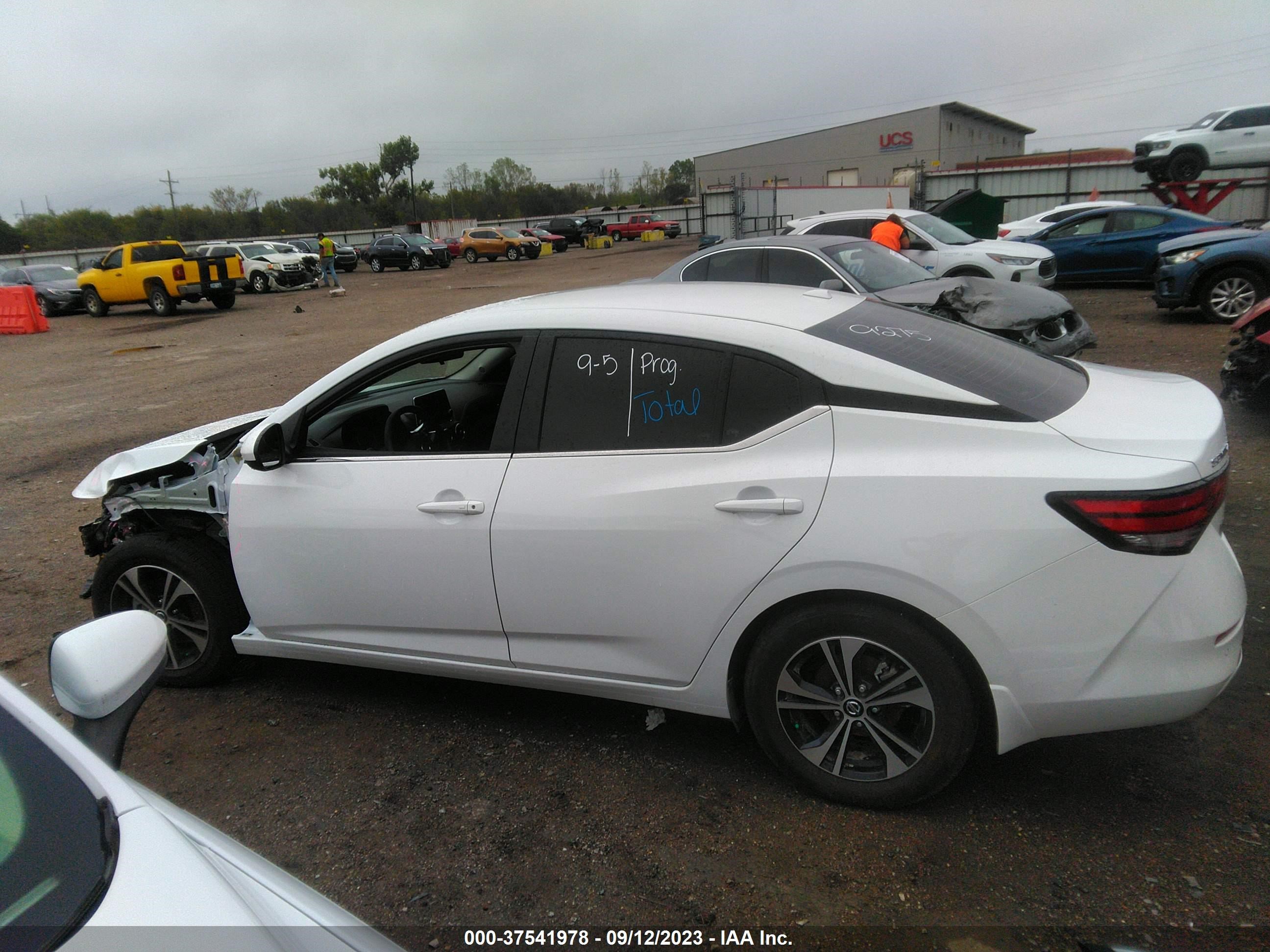 Photo 13 VIN: 3N1AB8CV3PY298826 - NISSAN SENTRA 