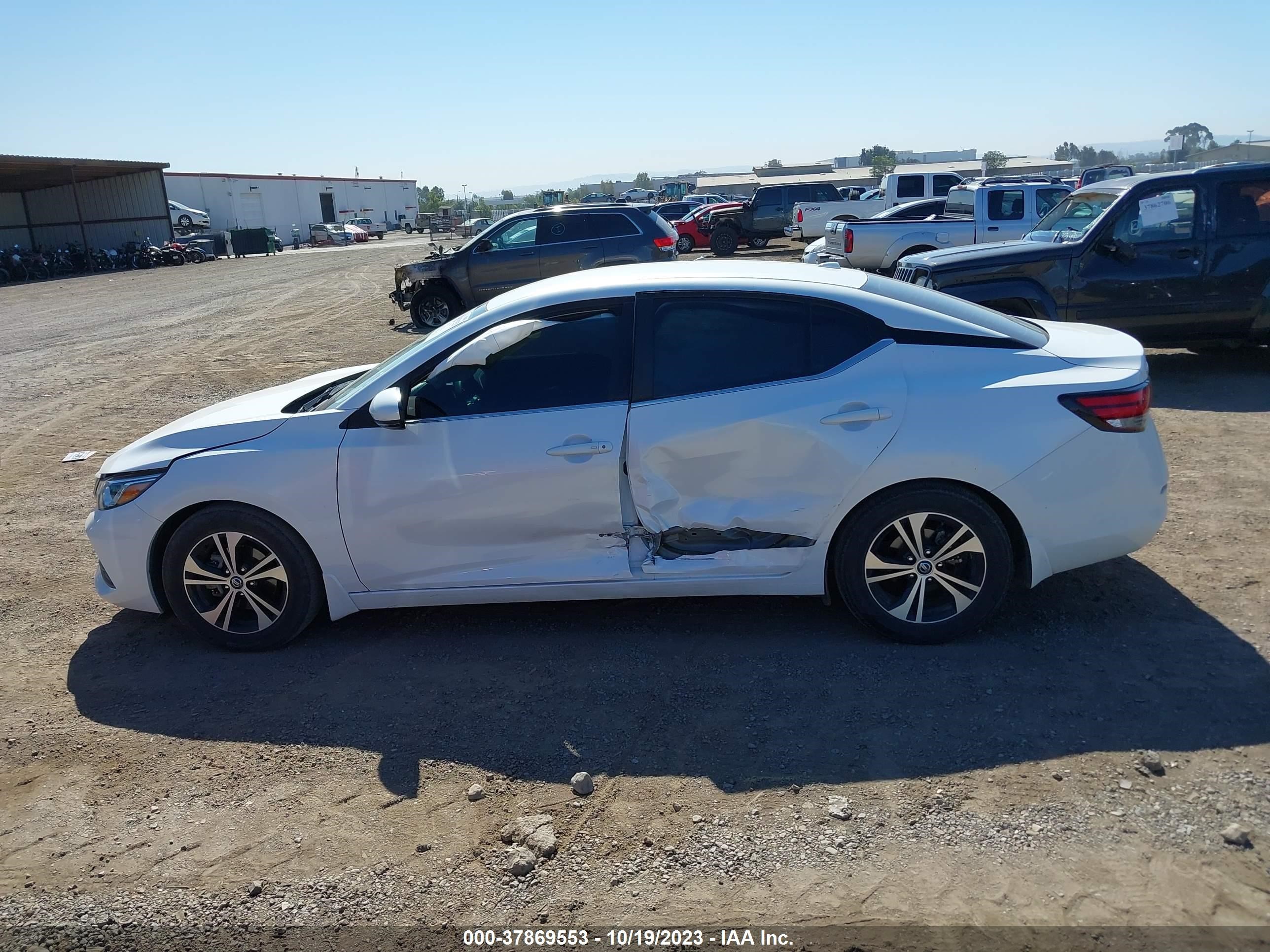 Photo 13 VIN: 3N1AB8CV8LY245971 - NISSAN SENTRA 