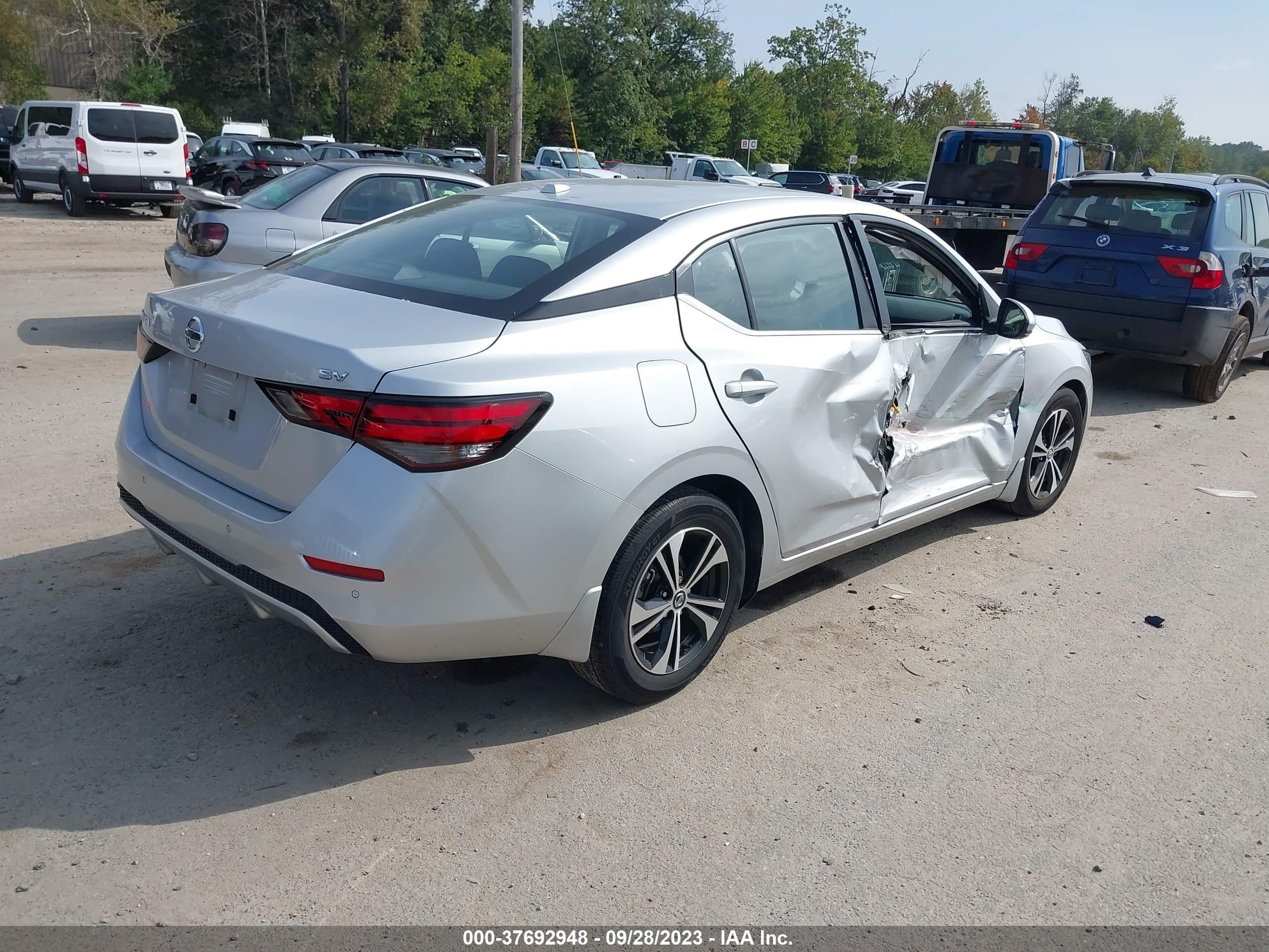 Photo 3 VIN: 3N1AB8CV8LY286214 - NISSAN SENTRA 