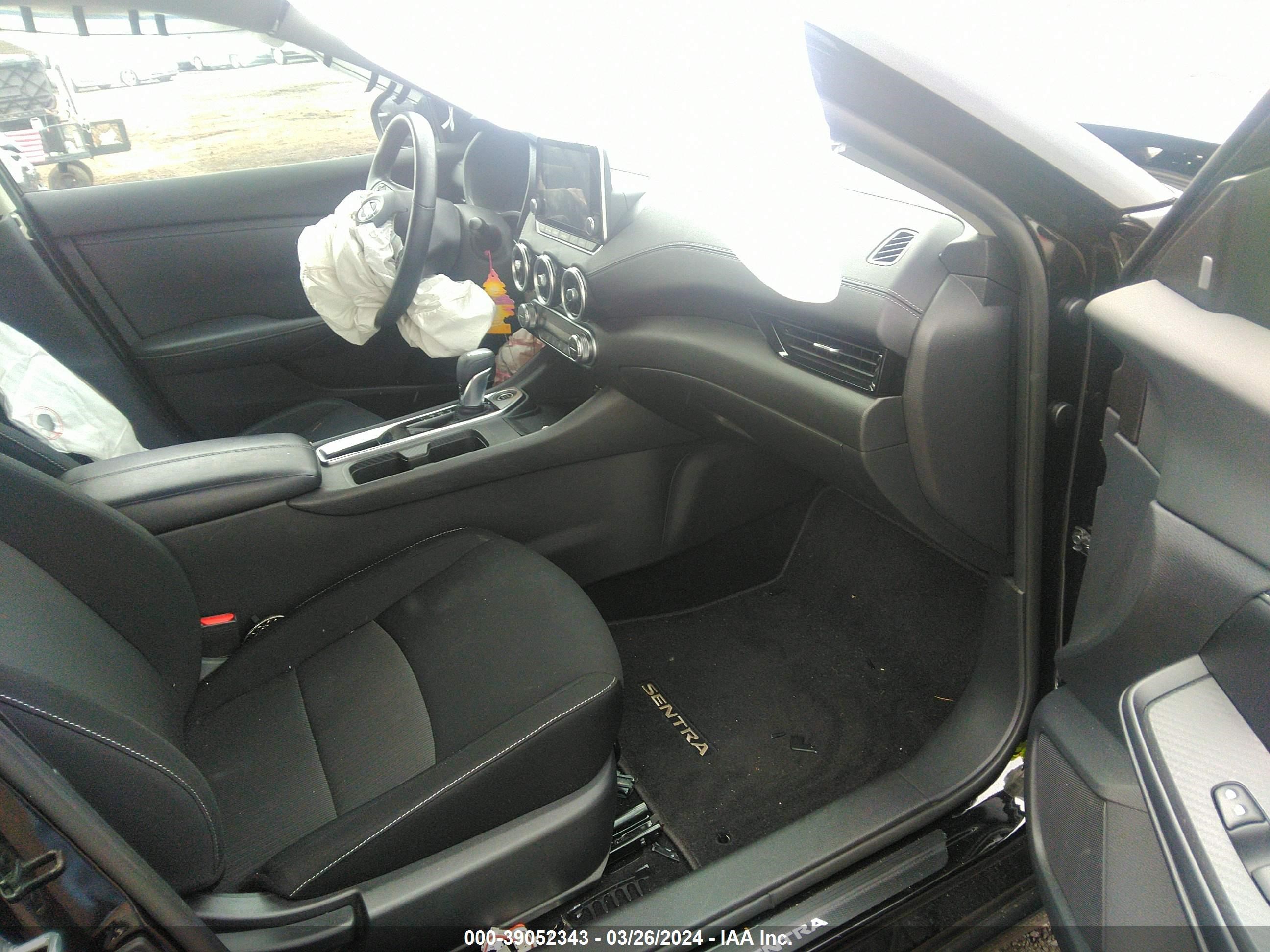 Photo 4 VIN: 3N1AB8CV8MY209053 - NISSAN SENTRA 