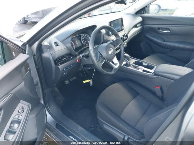 Photo 4 VIN: 3N1AB8CV8NY295935 - NISSAN SENTRA 