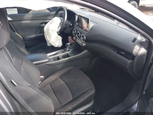 Photo 4 VIN: 3N1AB8CV9NY235615 - NISSAN SENTRA 