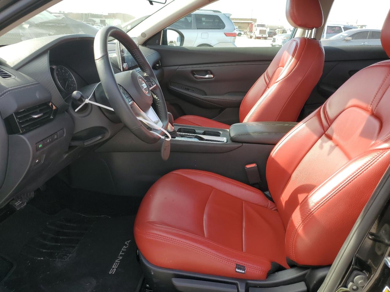 Photo 6 VIN: 3N1AB8CV9NY248042 - NISSAN SENTRA 