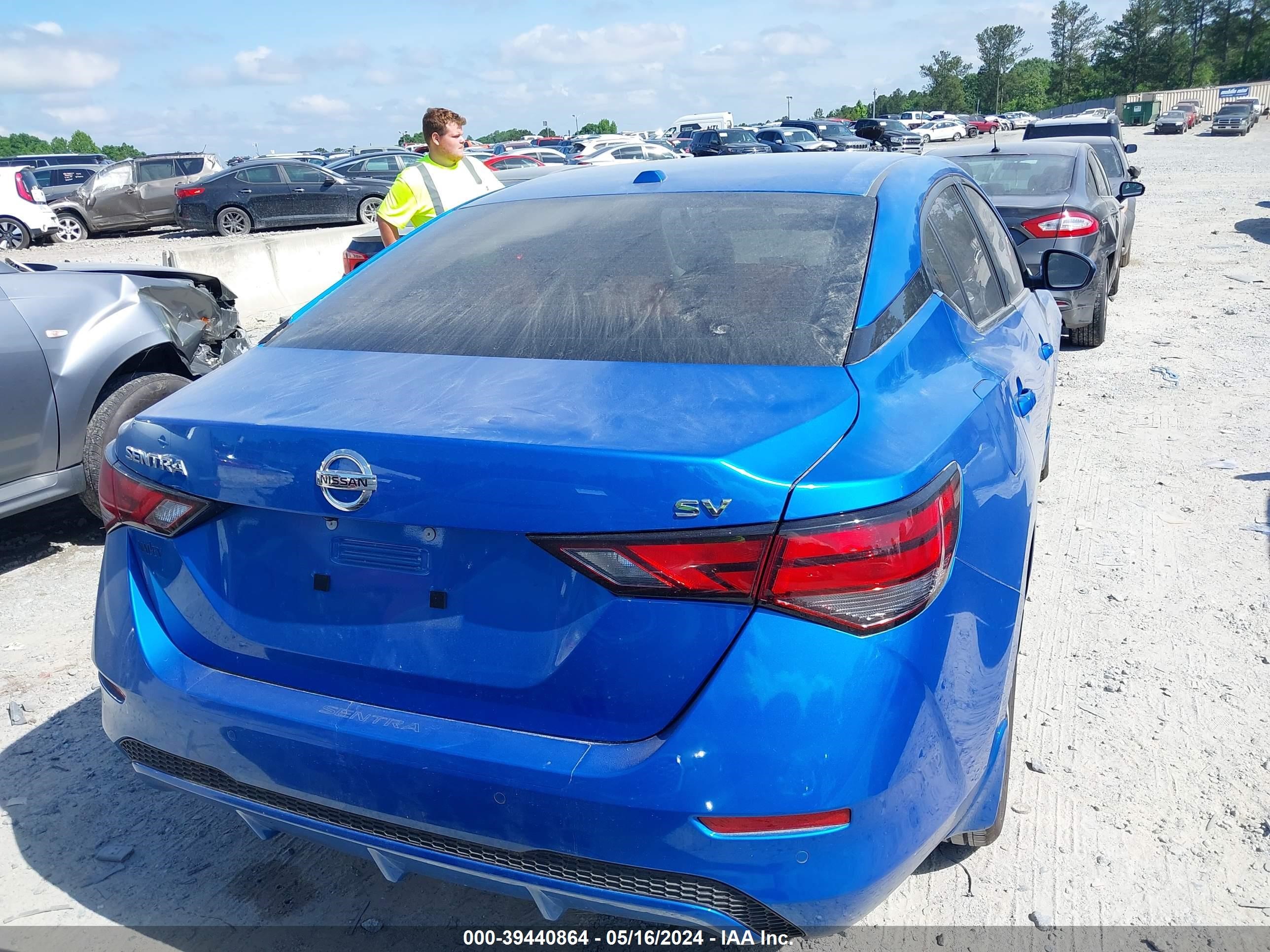 Photo 15 VIN: 3N1AB8CV9NY311656 - NISSAN SENTRA 