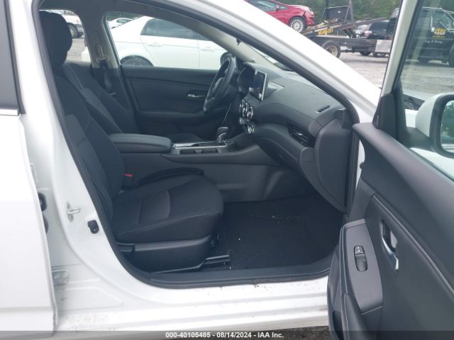 Photo 4 VIN: 3N1AB8CV9RY201423 - NISSAN SENTRA 