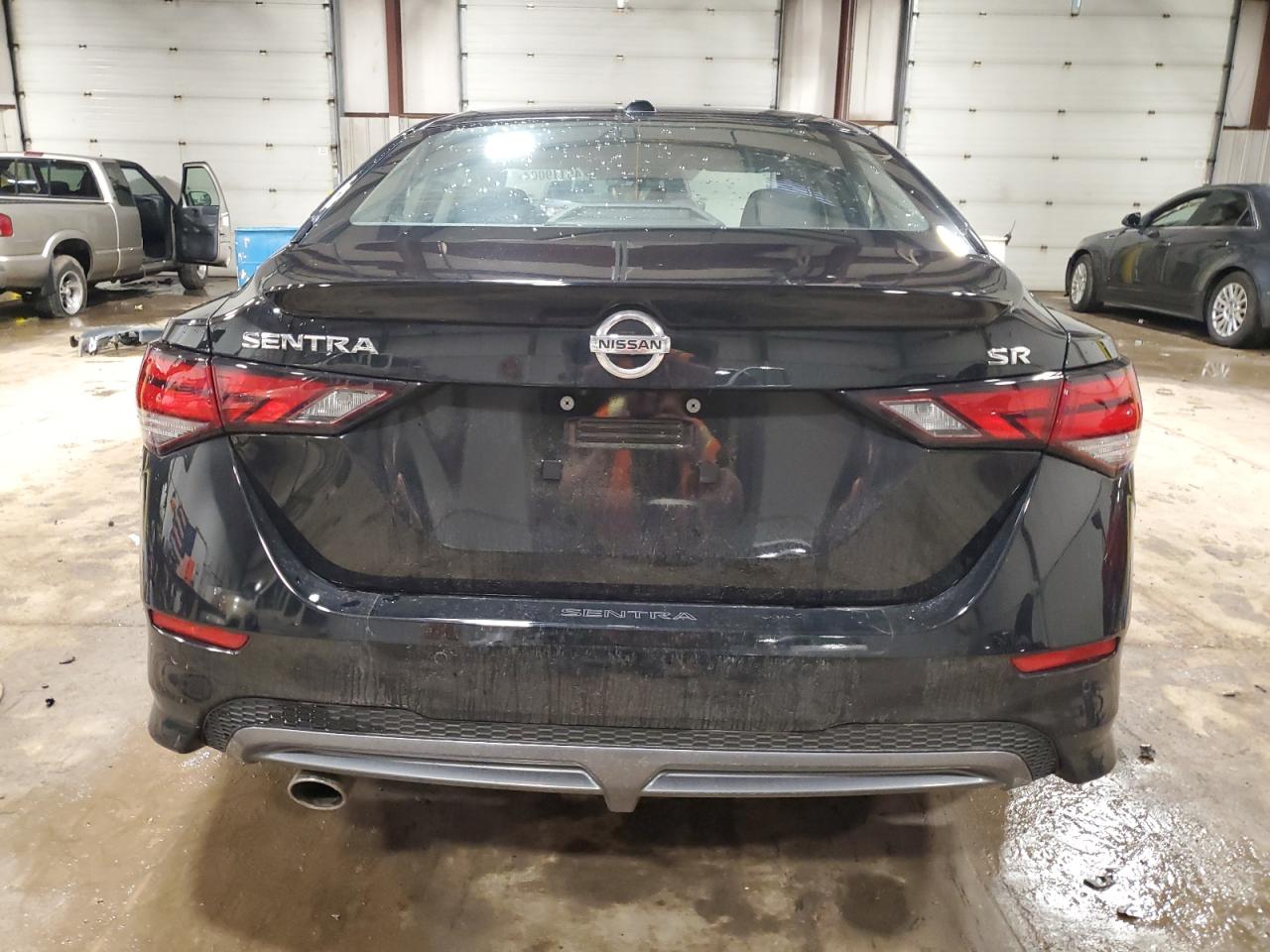 Photo 5 VIN: 3N1AB8DV2NY316471 - NISSAN SENTRA 