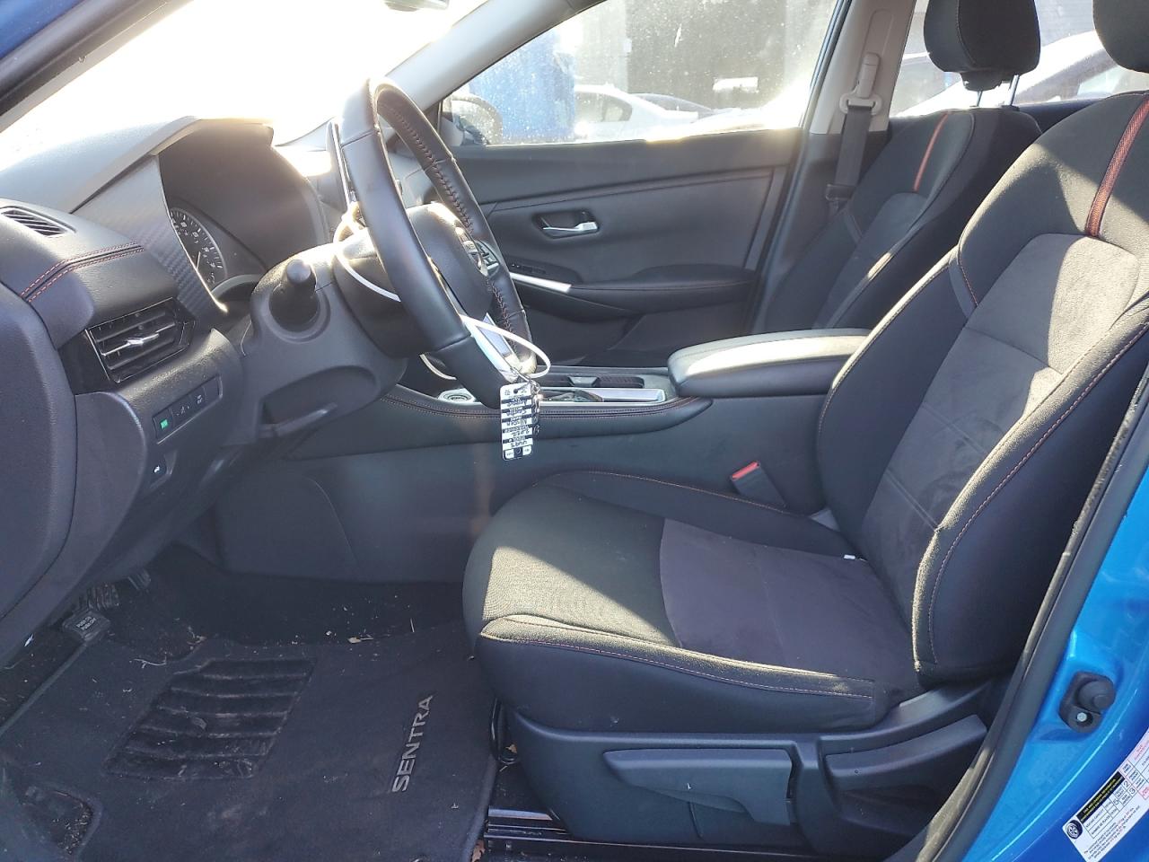 Photo 6 VIN: 3N1AB8DV3NY299812 - NISSAN SENTRA 