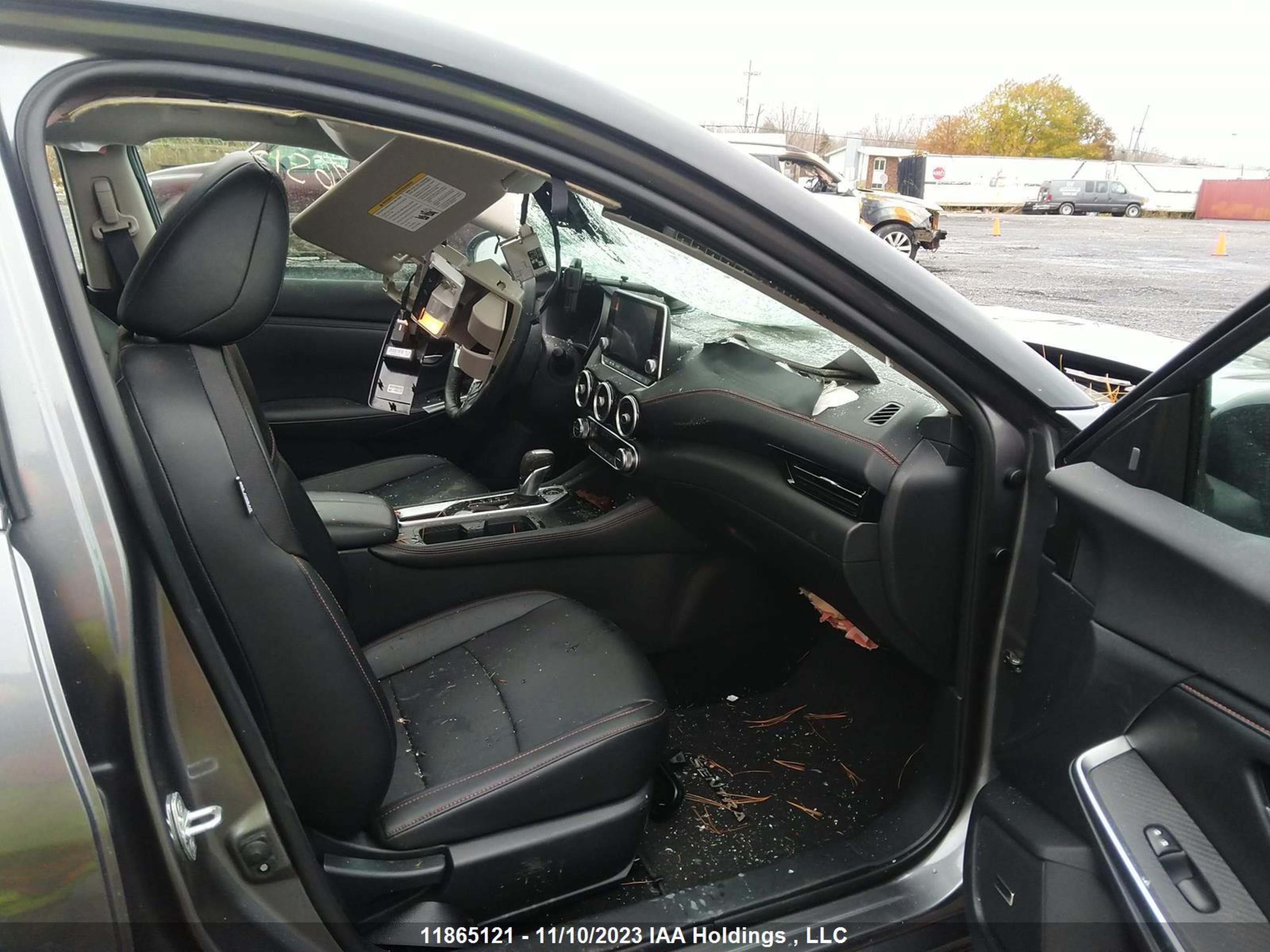 Photo 3 VIN: 3N1AB8DV4MY325252 - NISSAN SENTRA 