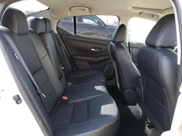 Photo 9 VIN: 3N1AB8DV8NY305443 - NISSAN SENTRA SR 