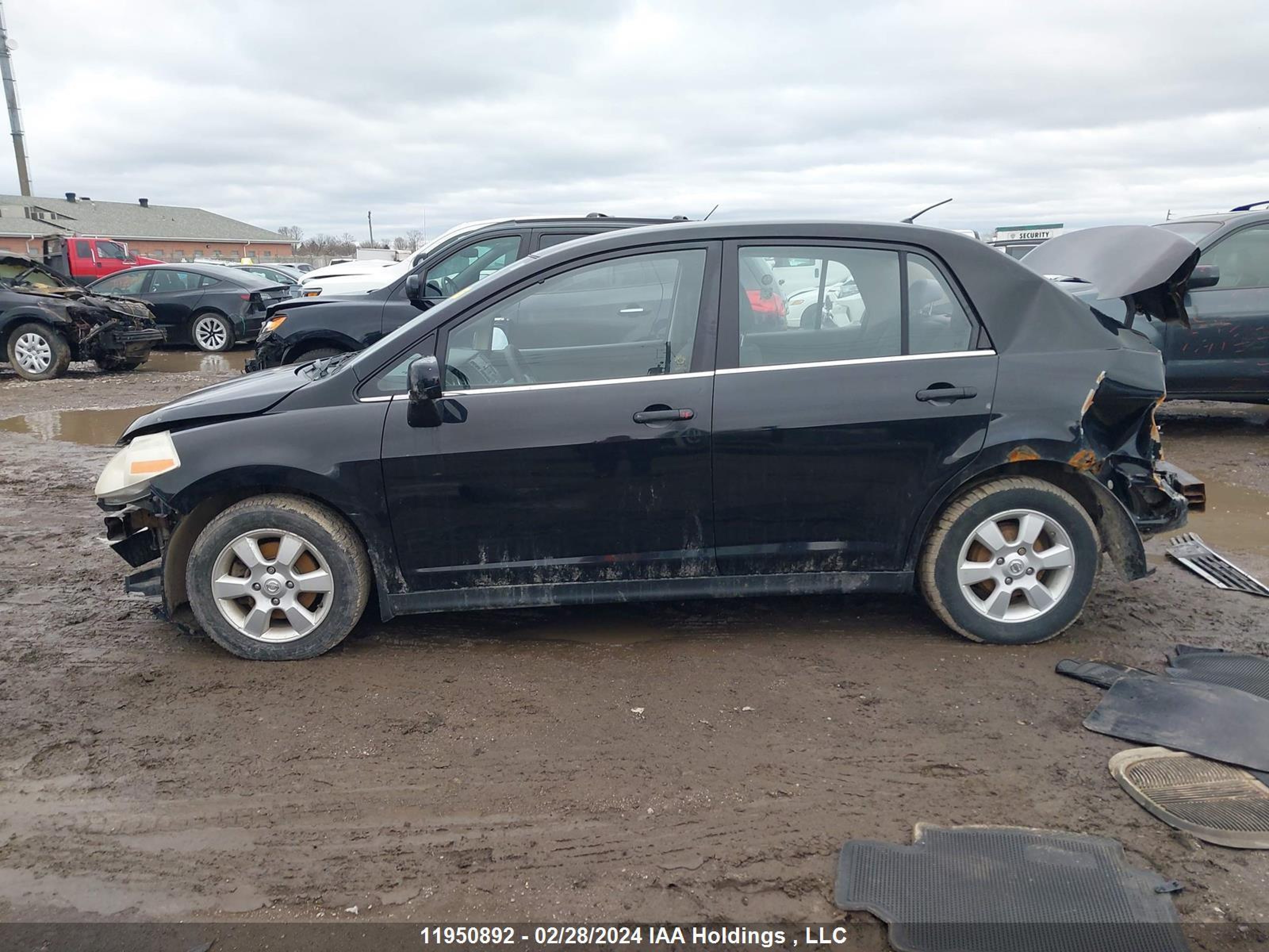 Photo 13 VIN: 3N1BC11E07L440199 - NISSAN VERSA 