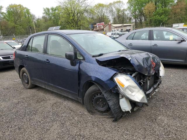 Photo 3 VIN: 3N1BC11E09L447995 - NISSAN VERSA 