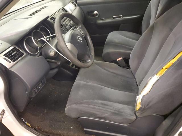 Photo 6 VIN: 3N1BC11E38L413614 - NISSAN VERSA 