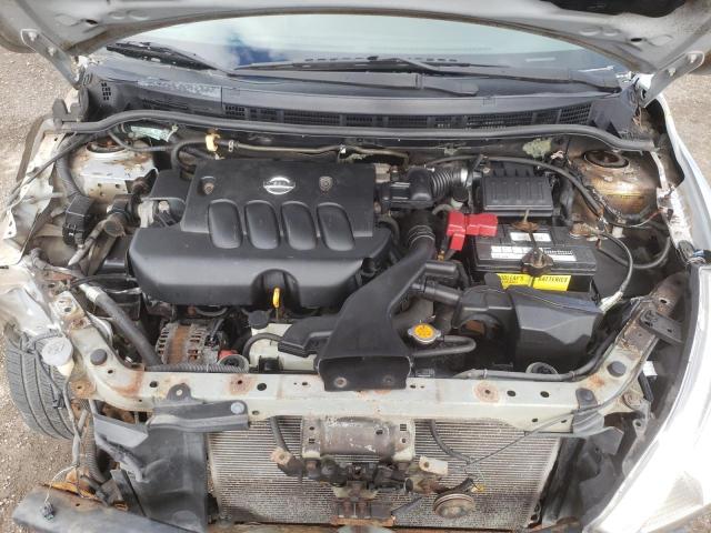 Photo 6 VIN: 3N1BC11E38L425990 - NISSAN VERSA 