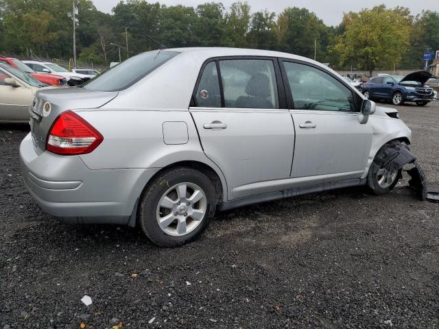 Photo 2 VIN: 3N1BC11E48L385578 - NISSAN VERSA S 