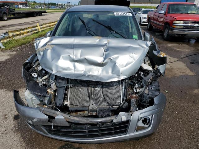 Photo 4 VIN: 3N1BC11E48L385600 - NISSAN VERSA S 