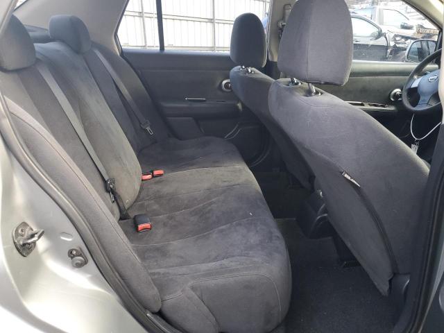 Photo 9 VIN: 3N1BC11E48L440823 - NISSAN VERSA 