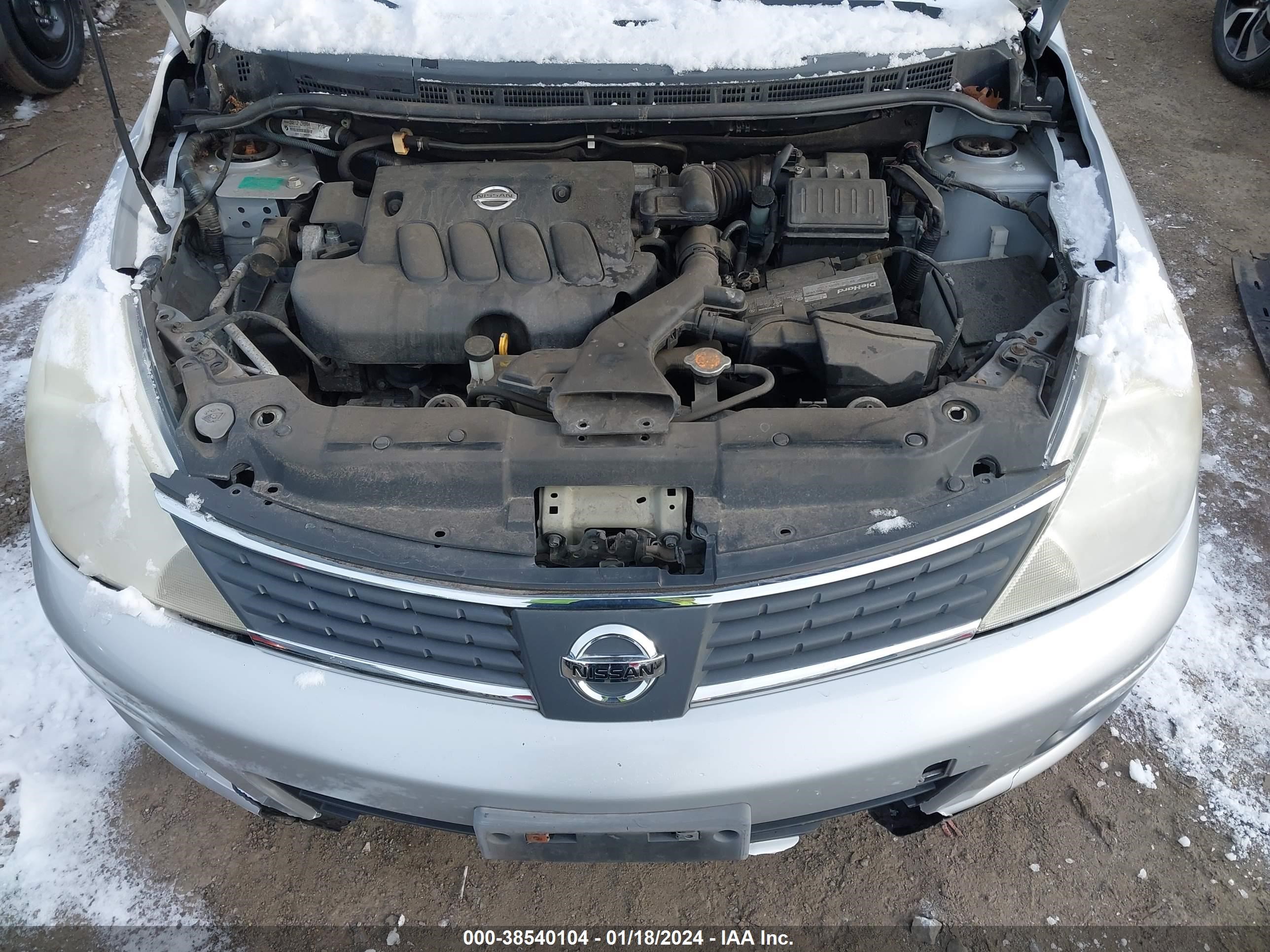 Photo 9 VIN: 3N1BC11E68L378860 - NISSAN VERSA 