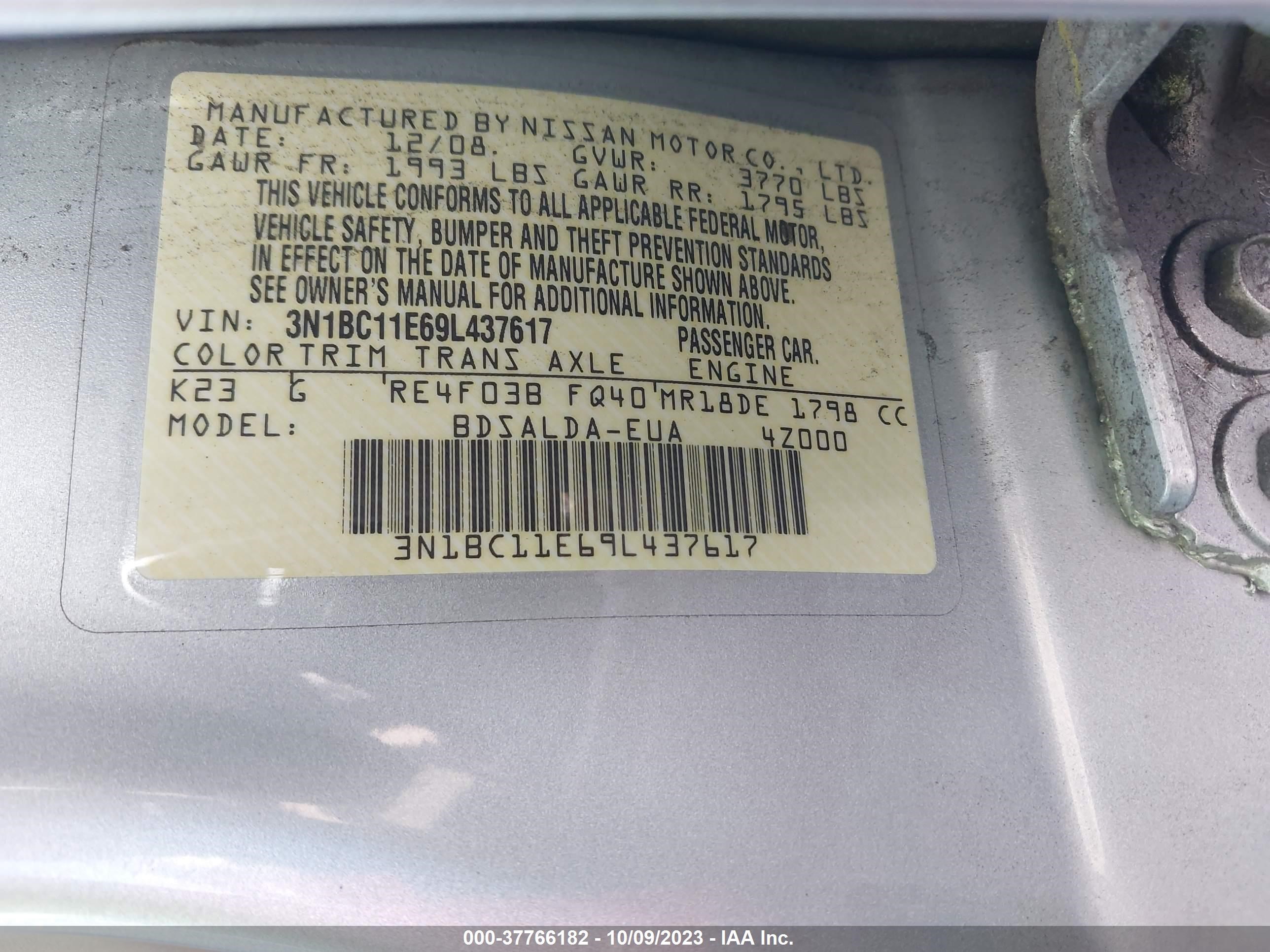 Photo 8 VIN: 3N1BC11E69L437617 - NISSAN VERSA 