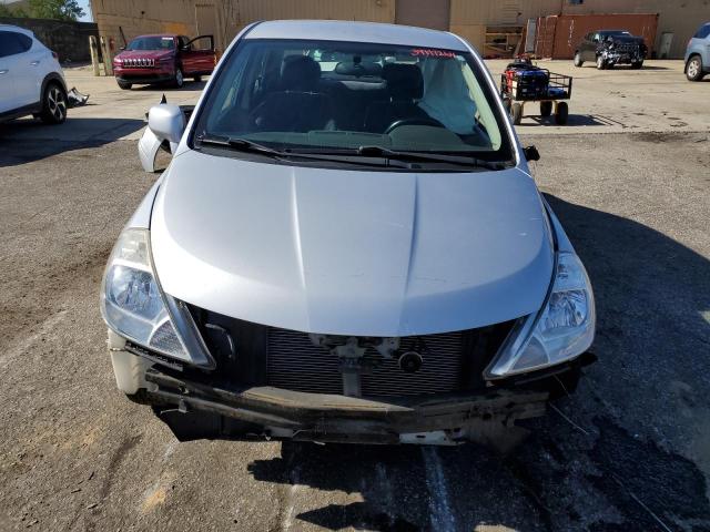 Photo 4 VIN: 3N1BC11E69L483416 - NISSAN VERSA 