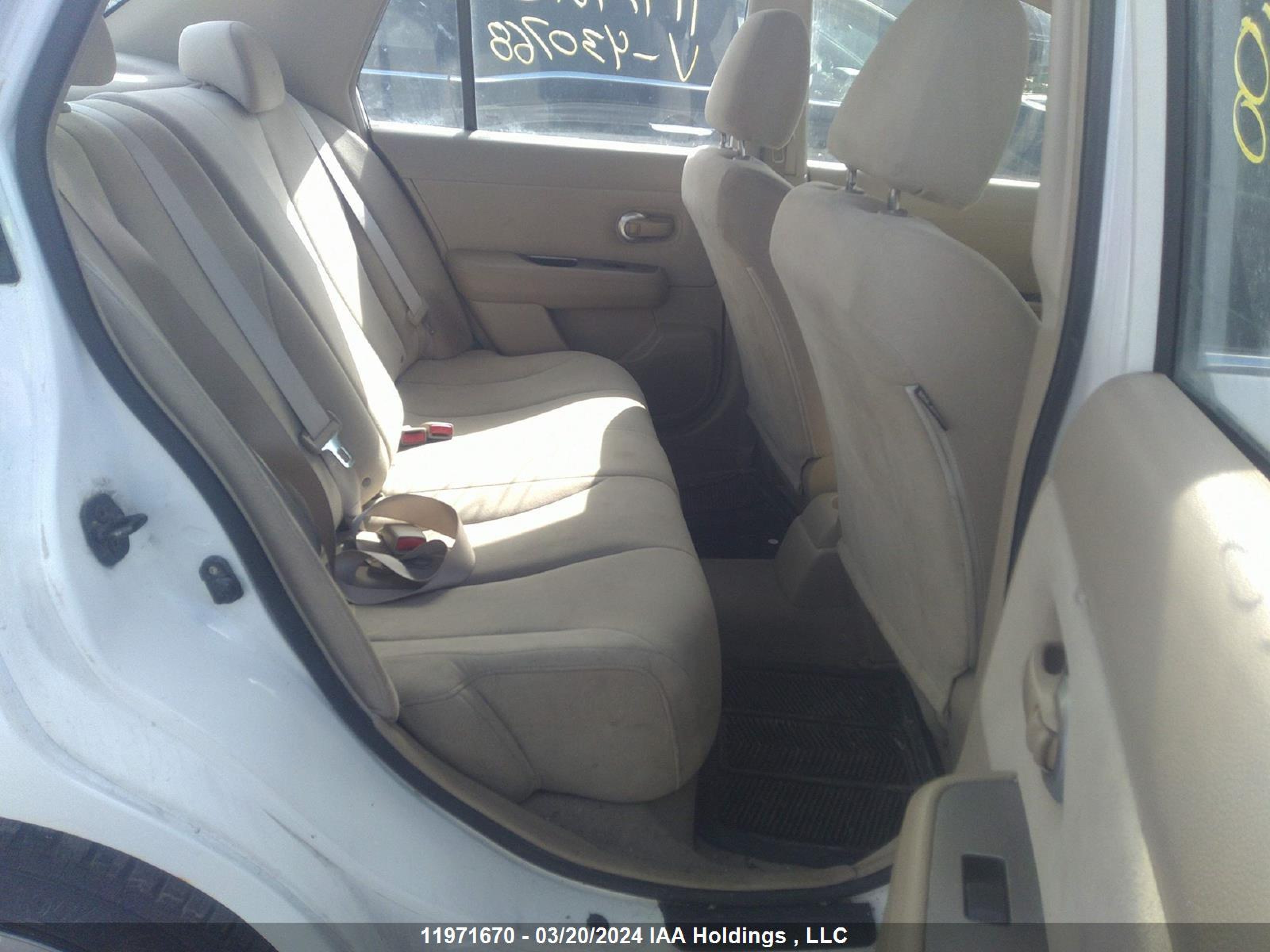 Photo 7 VIN: 3N1BC11E77L430768 - NISSAN VERSA 