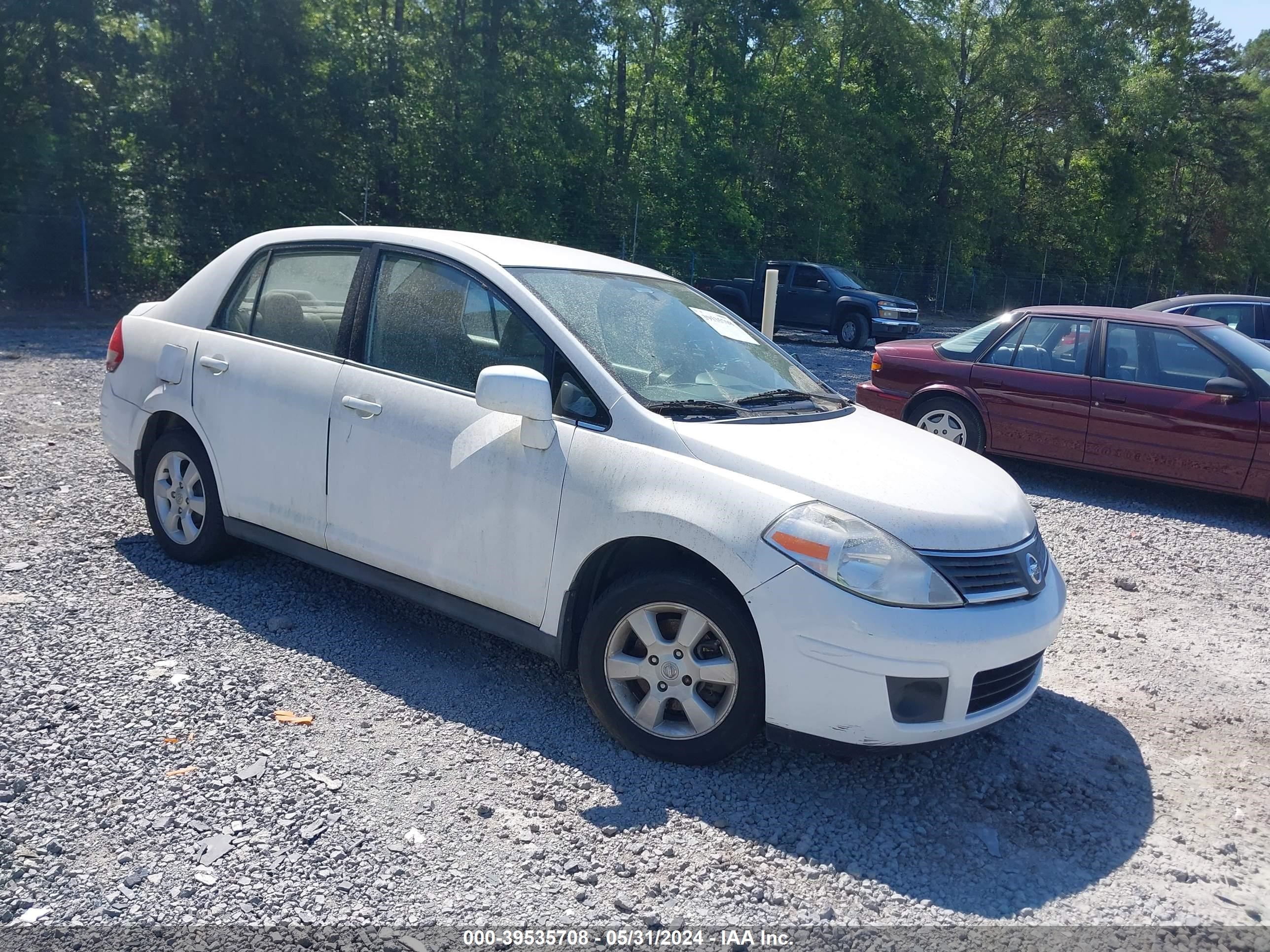 Photo 0 VIN: 3N1BC11E87L411985 - NISSAN VERSA 